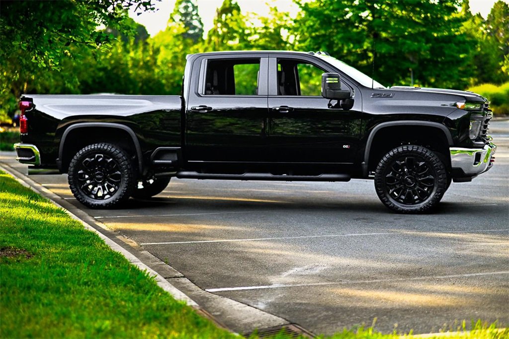 2025 Silverado 2500HD LT