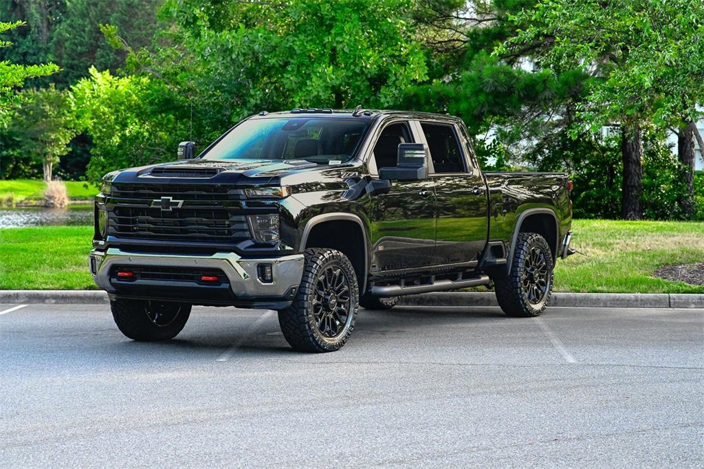 2025 Silverado 2500HD LT