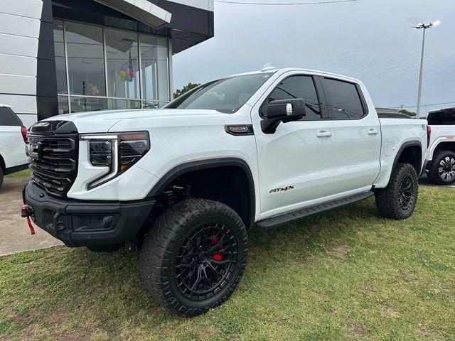 2025 GMC Sierra 1500 AT4X