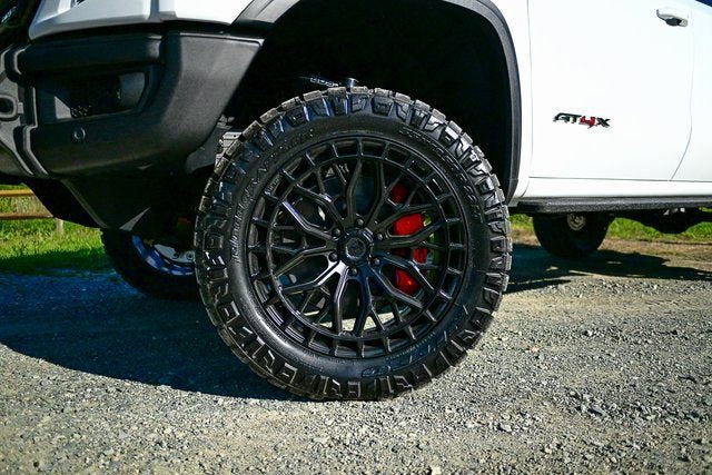 2025 GMC Sierra 1500 AT4X