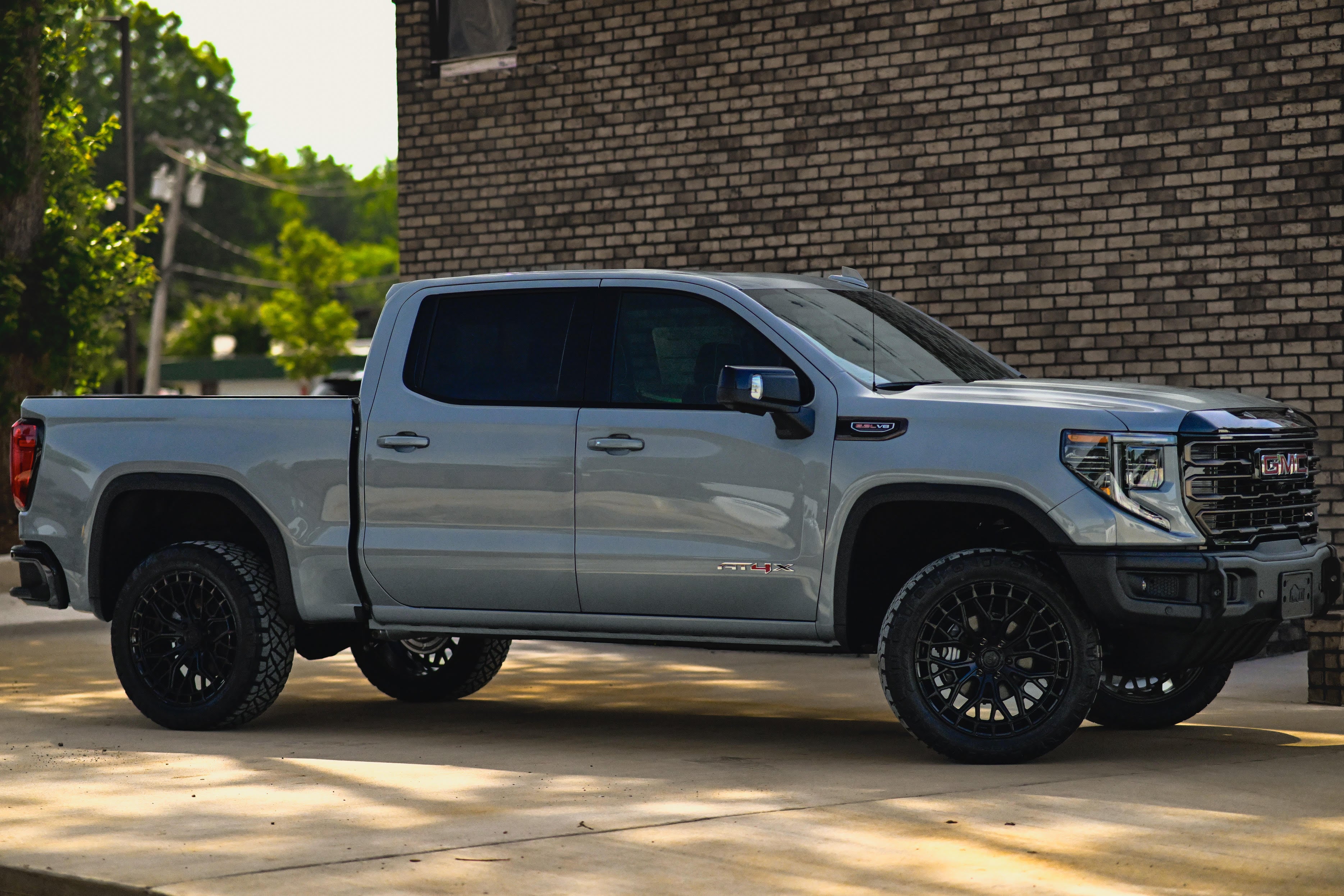 2025 GMC Sierra 1500 AT4X