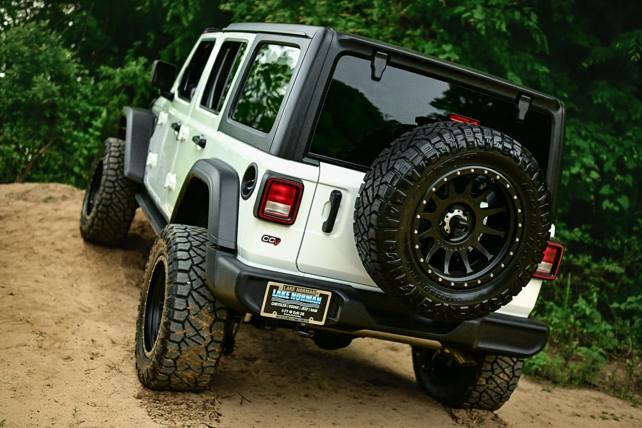 2025 Jeep Wrangler Basecamp