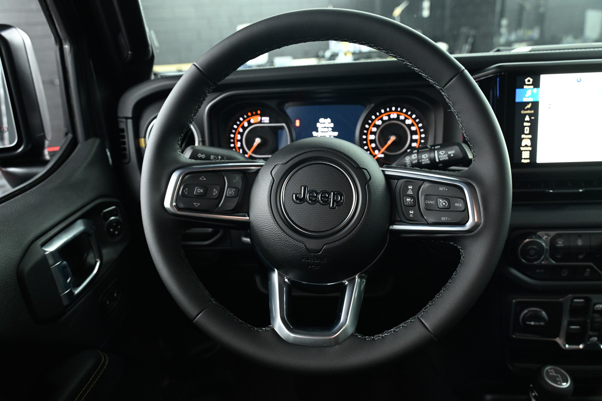 New 2026 Jeep WRANGLER 4-DOOR SAHARA Blue Ridge 220148