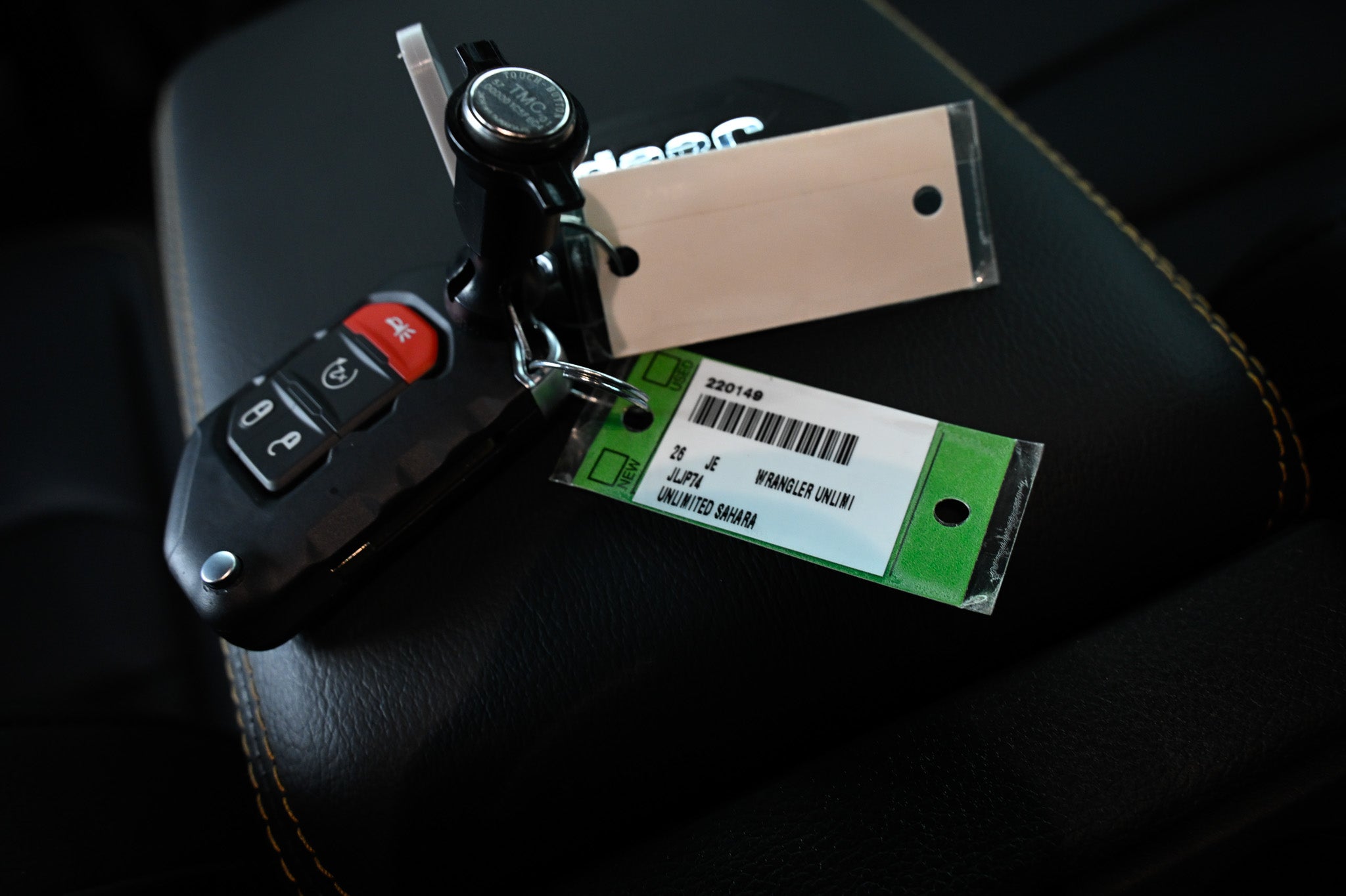 2026 Jeep WRANGLER 4-DOOR SAHARA Up Town