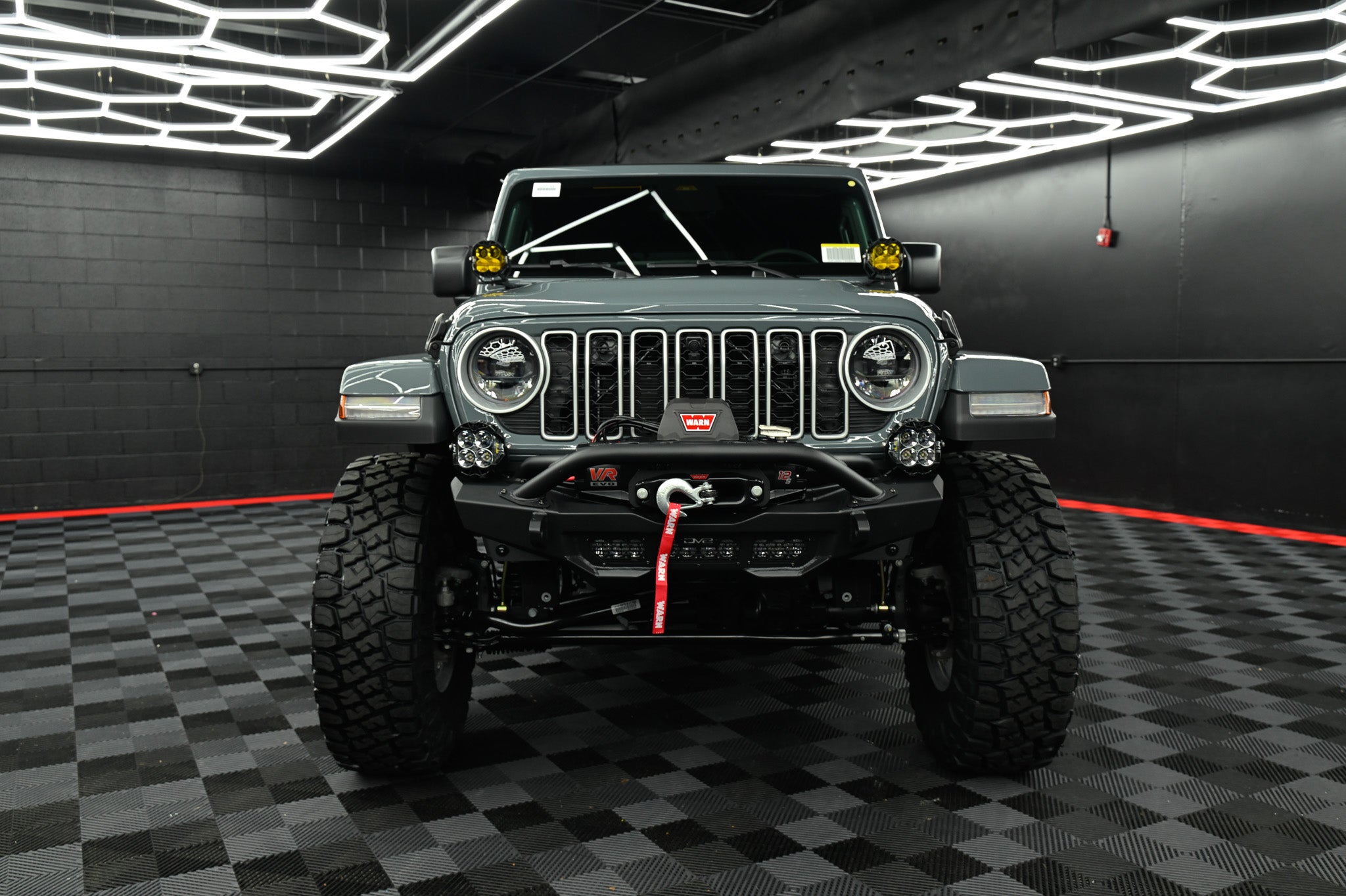 New 2026 Jeep WRANGLER 4-DOOR SAHARA Blue Ridge 220148