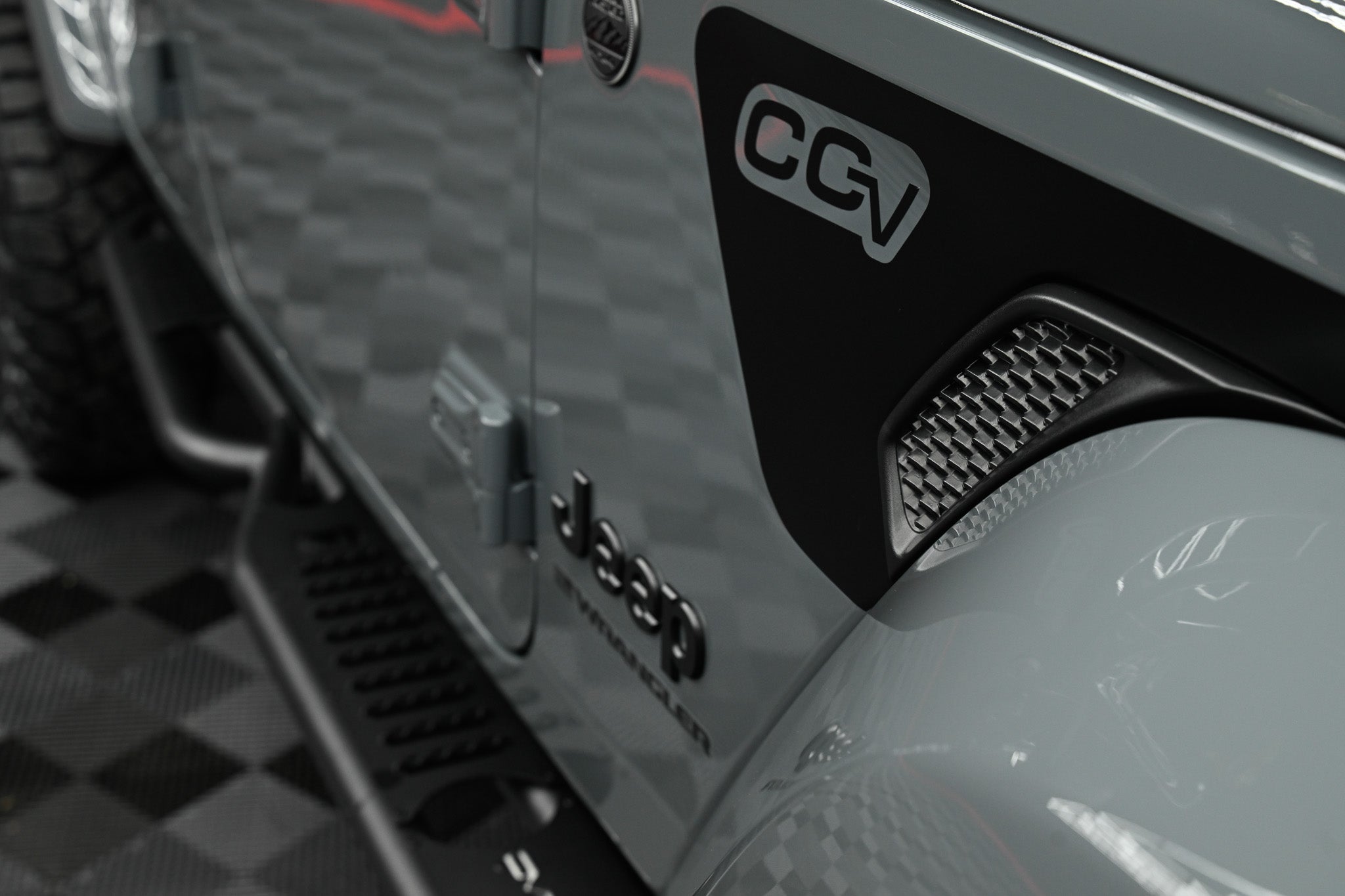 New 2026 Jeep WRANGLER 4-DOOR SAHARA Blue Ridge 220148