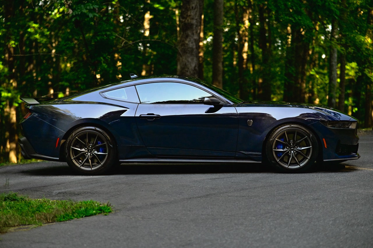 2025 Ford Mustang Dark Horse
