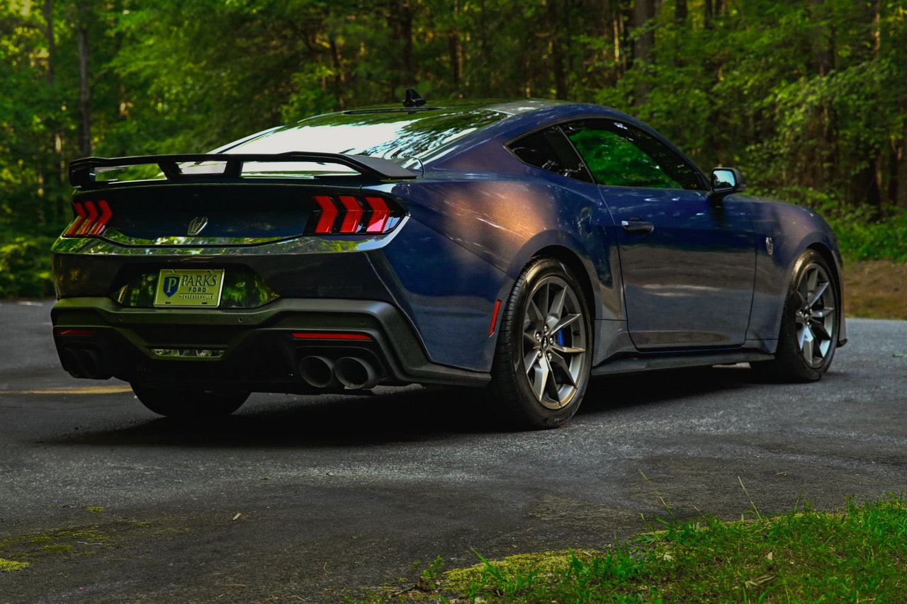 2025 Ford Mustang Dark Horse