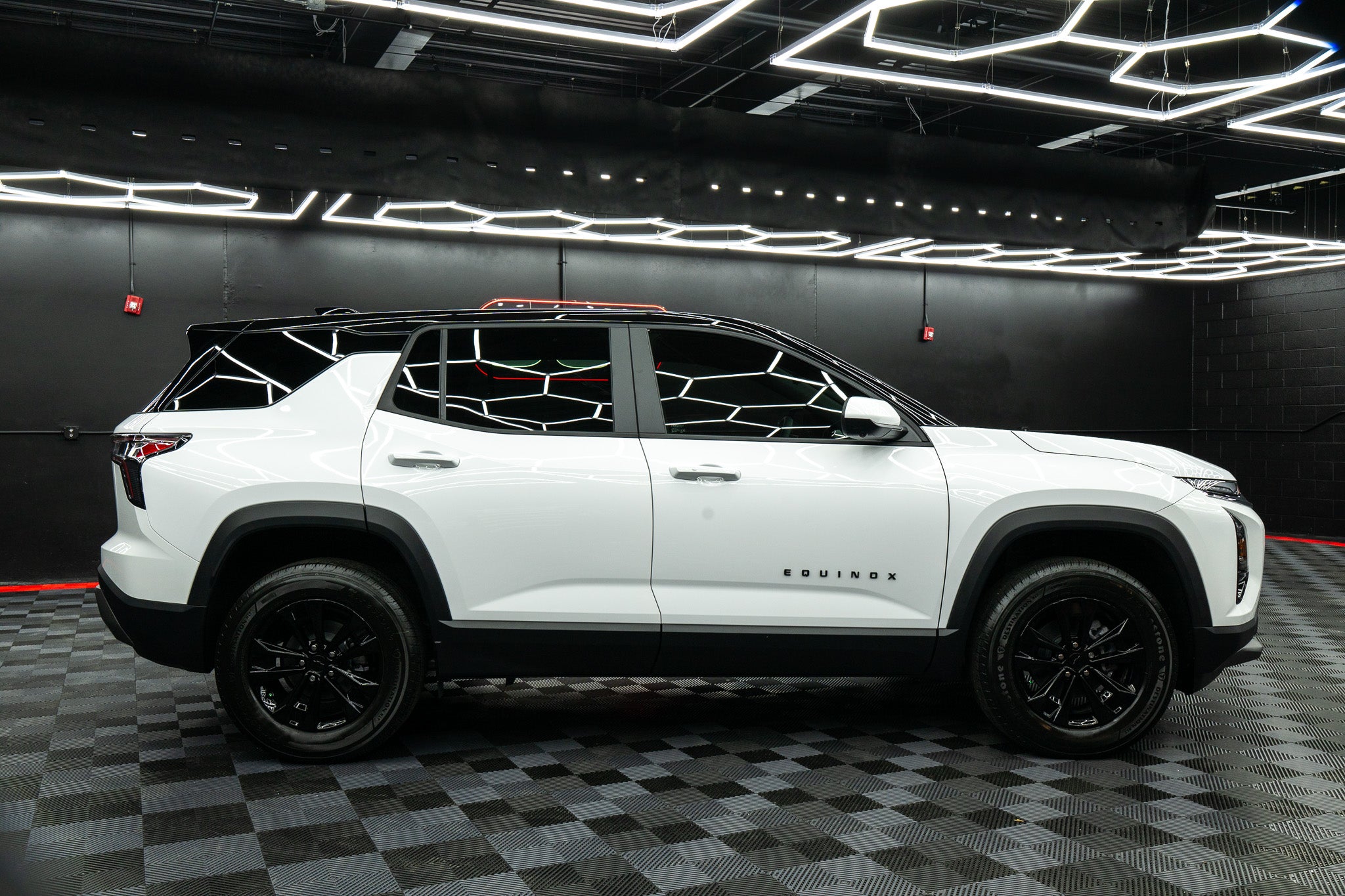 2026 Chevrolet Equinox LT Midnight Edition -White