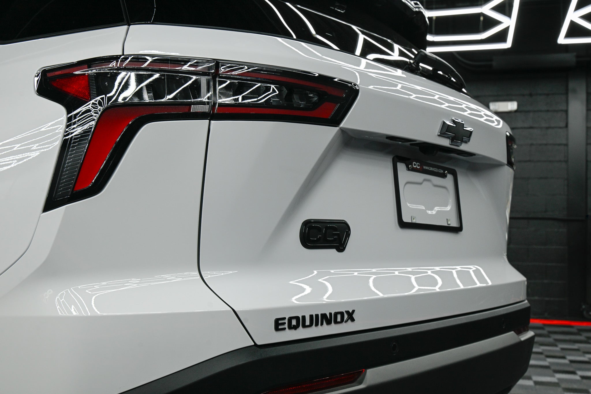 2026 Chevrolet Equinox LT Midnight Edition -White