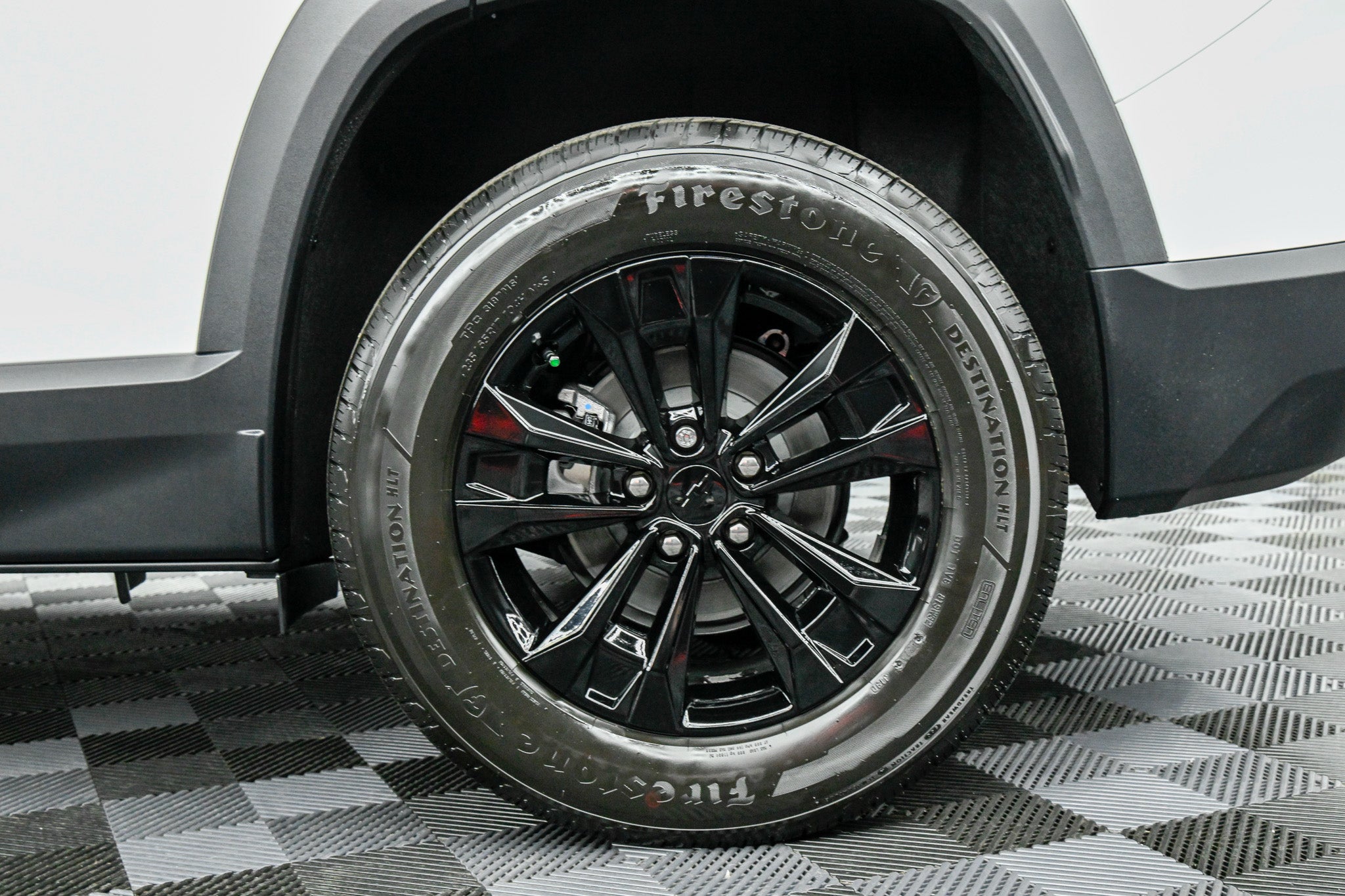 2026 Chevrolet Equinox LT Midnight Edition -White