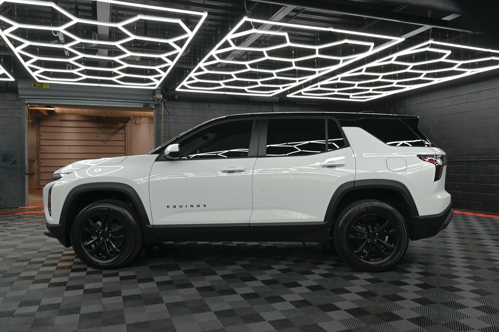 2026 Chevrolet Equinox LT Midnight Edition -White