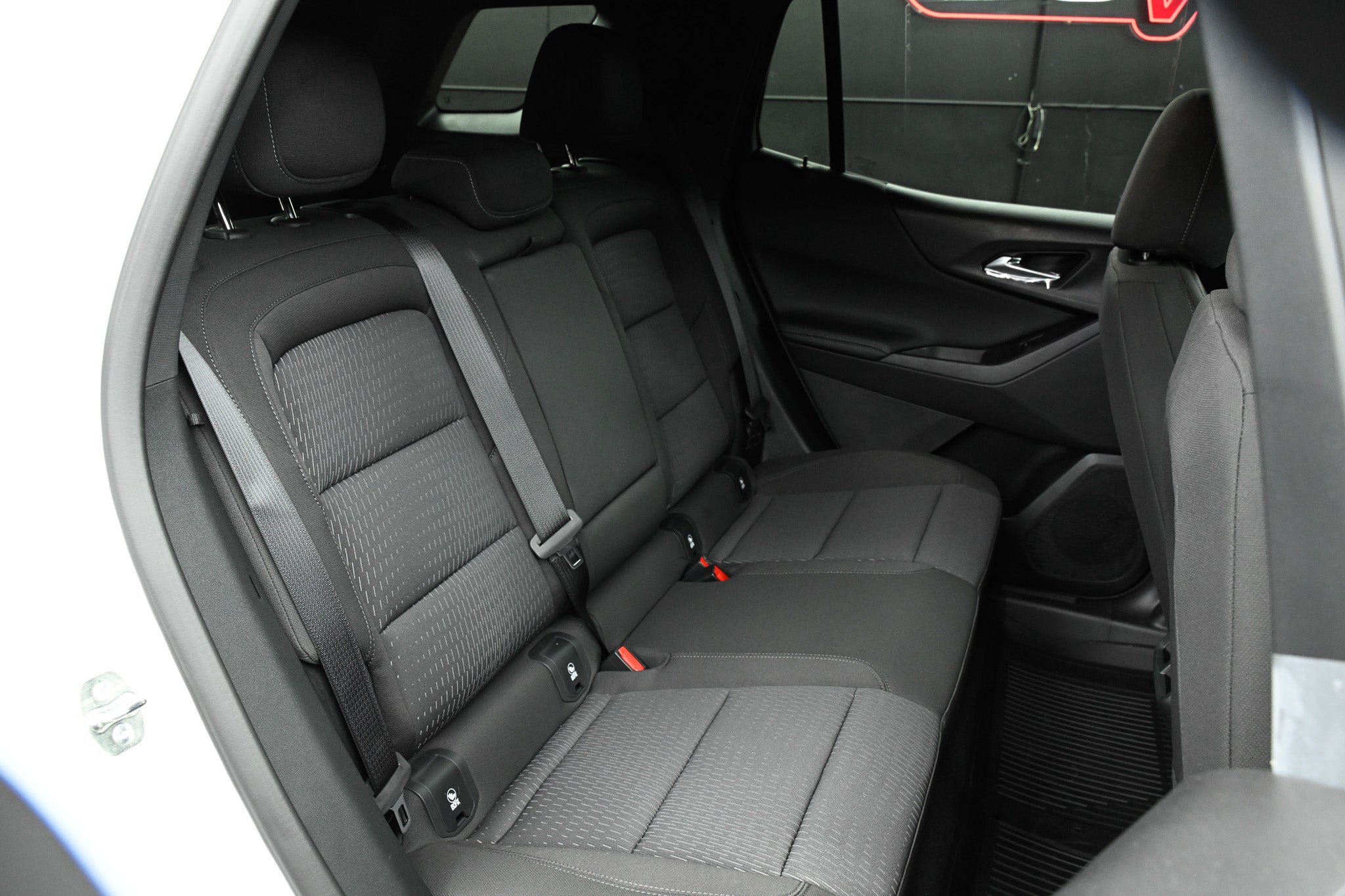 2026 Chevrolet Equinox LT Midnight Edition -White