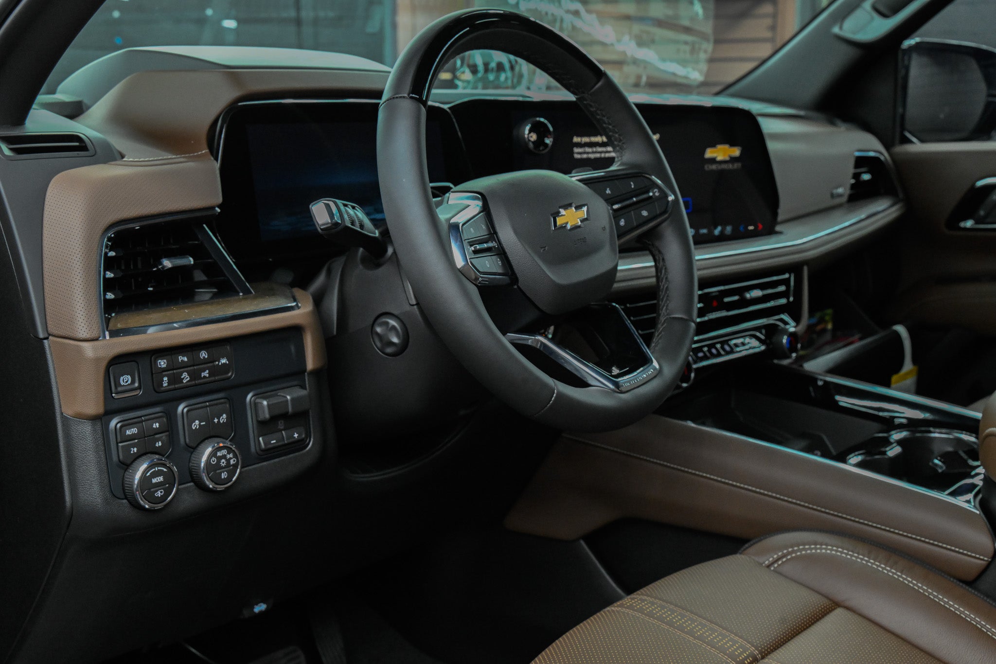 2026 Chevrolet Tahoe High Country- Black w/ Silver