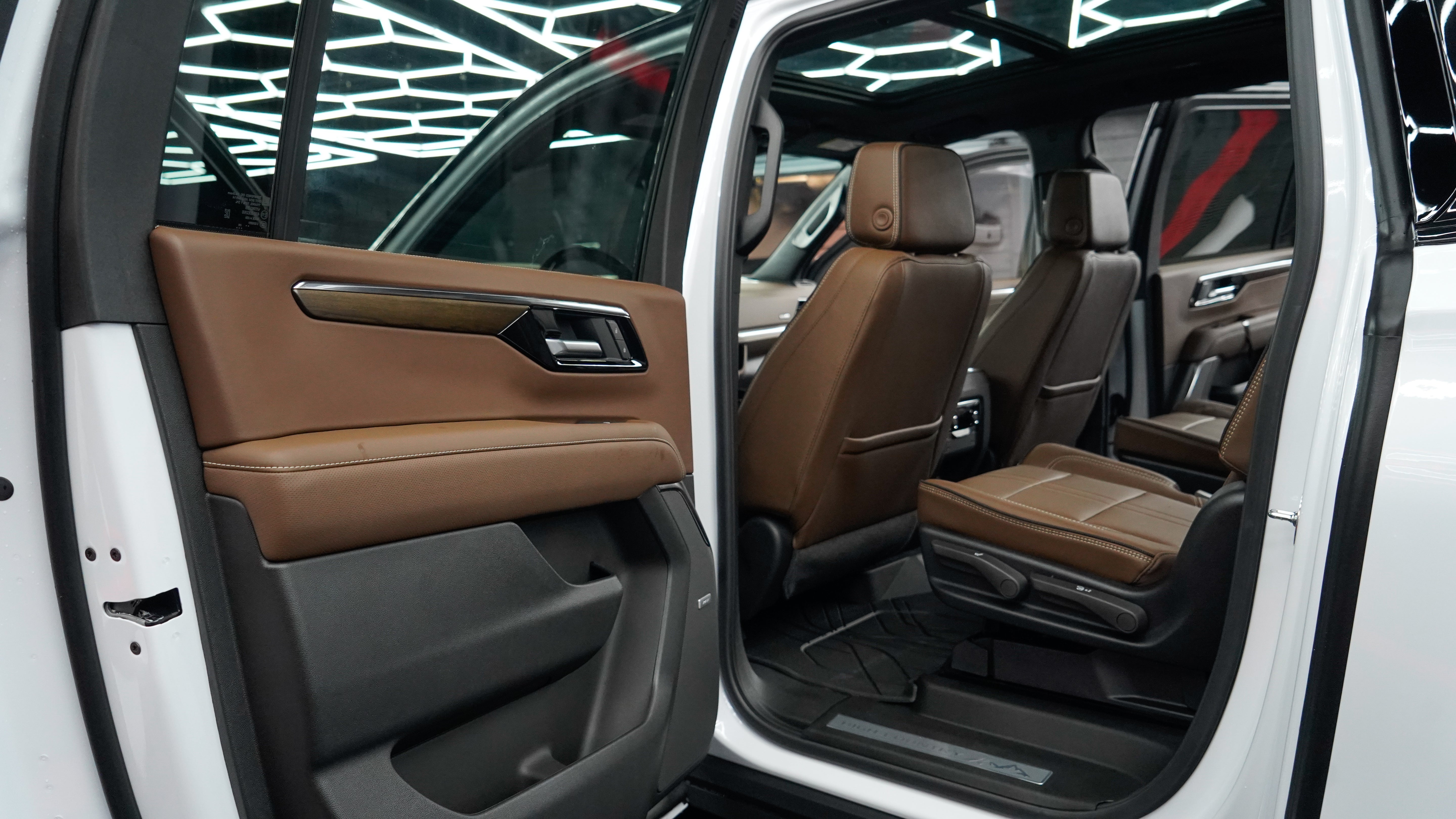 2026 Chevrolet Suburban High Country- Huntersville