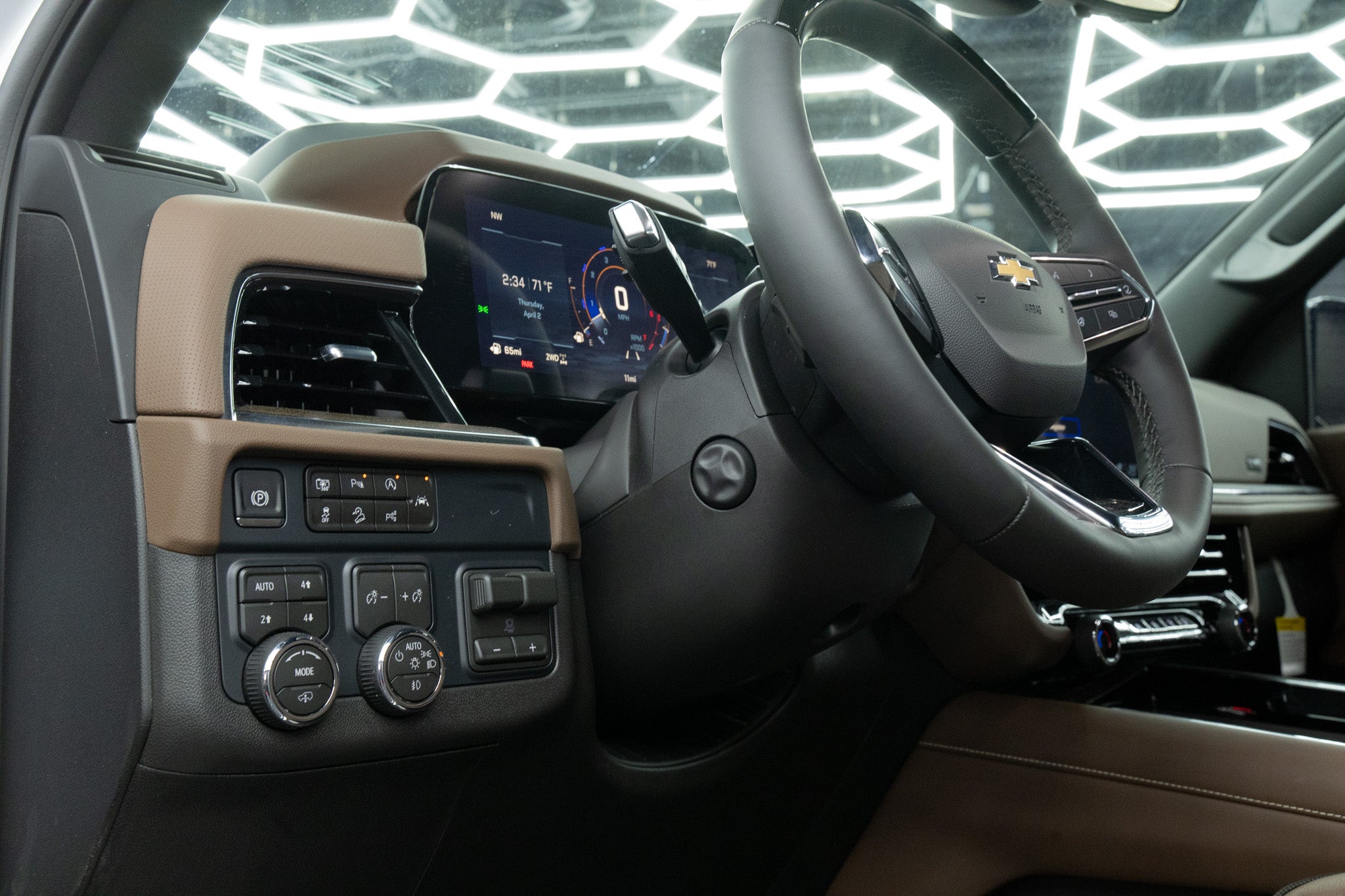 2026 Chevrolet Suburban High Country- Polar White