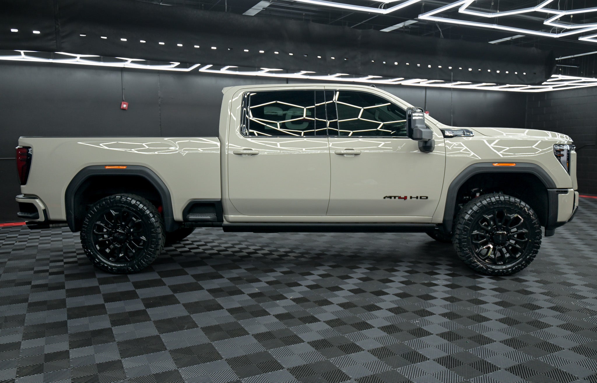 2026 GMC Sierra 2500HD AT4- Coastal Dune