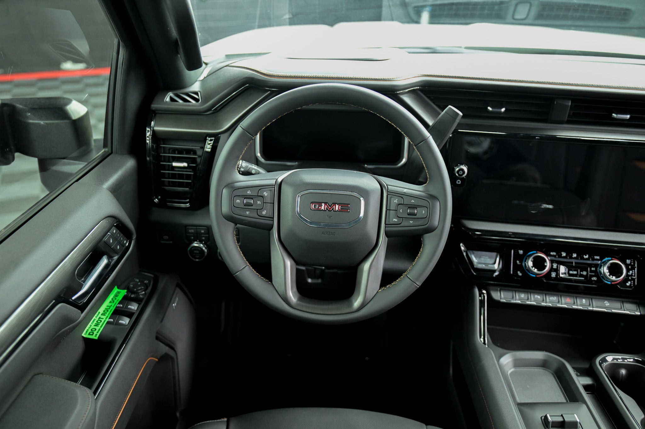 2026 GMC Sierra 2500HD AT4- Coastal Dune