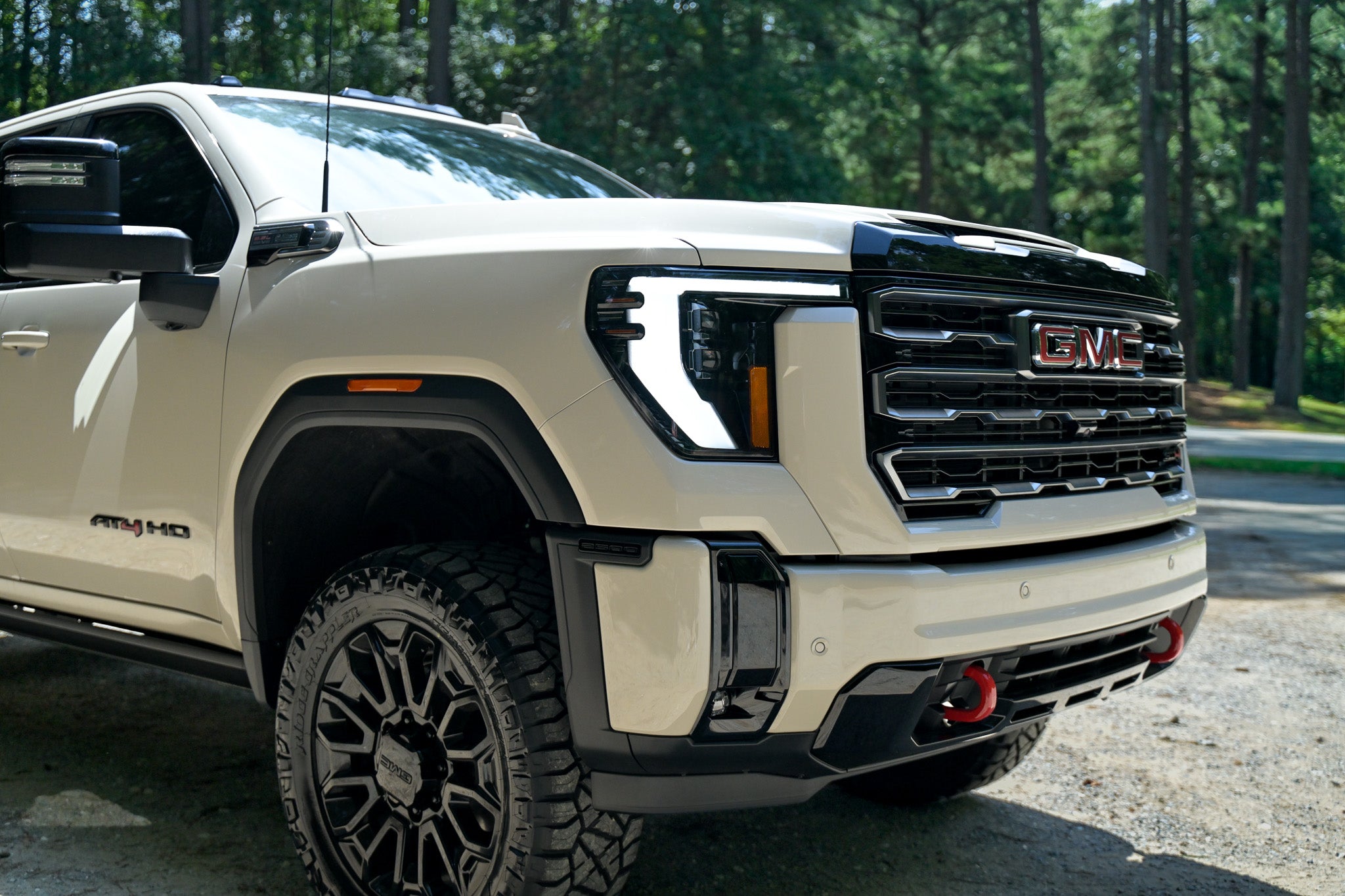 2026 GMC Sierra 2500HD AT4- Coastal Dune