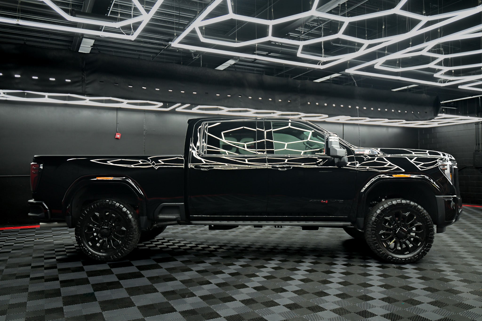 2026 GMC Sierra 2500HD AT4 - Black