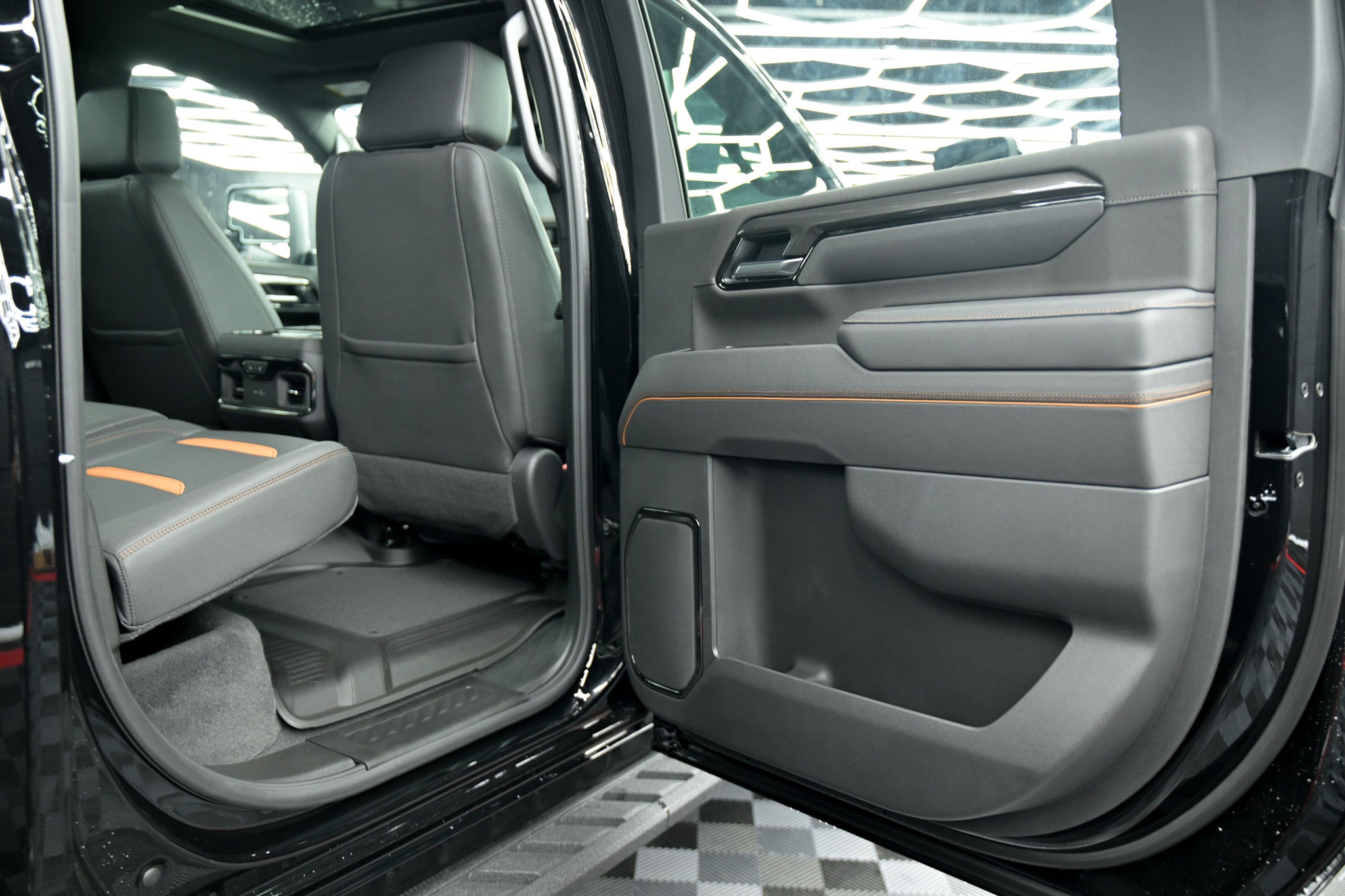 2026 GMC Sierra 2500HD AT4 - Black