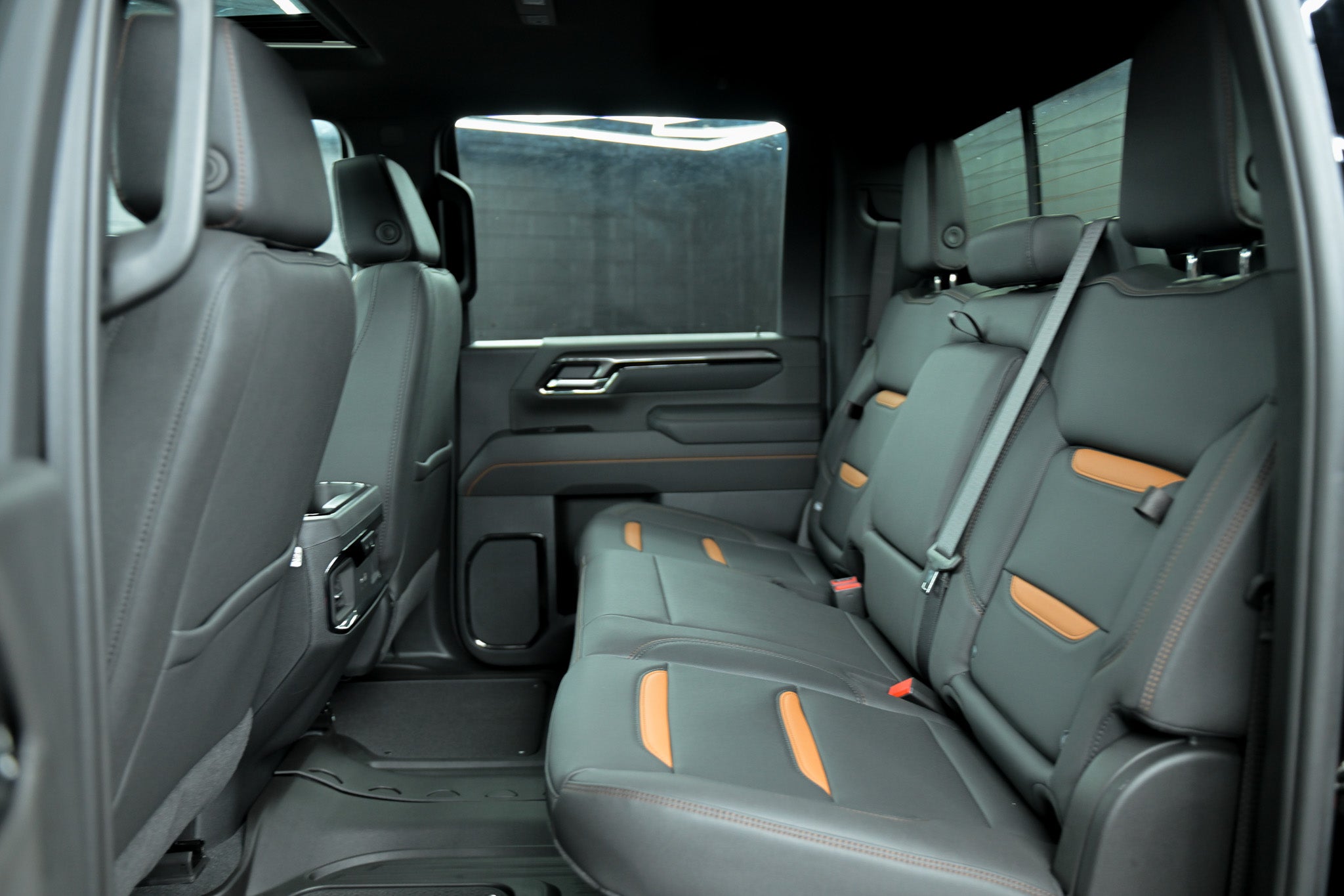 2026 GMC Sierra 2500HD AT4 - Black