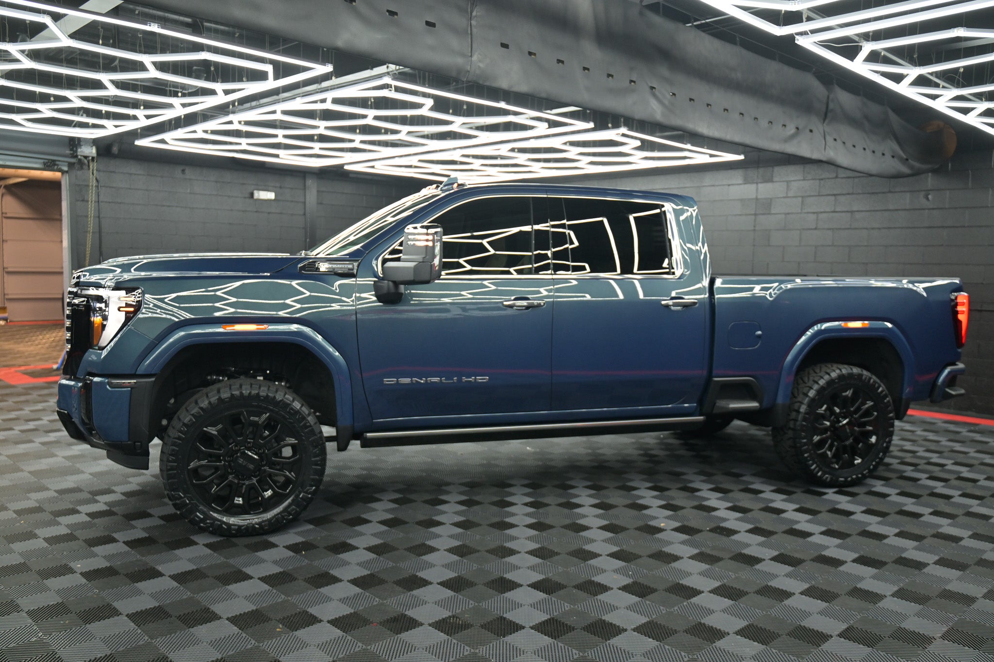 2026 GMC Sierra 2500HD Denali Ultimate- Blue