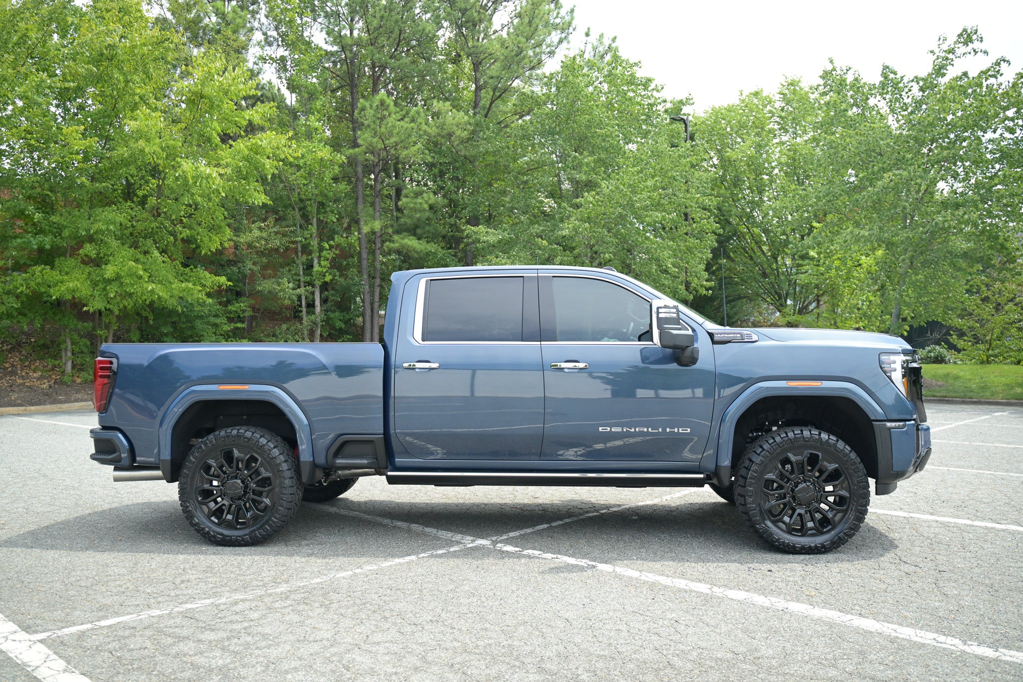 2026 GMC Sierra 2500HD Denali Ultimate- Blue