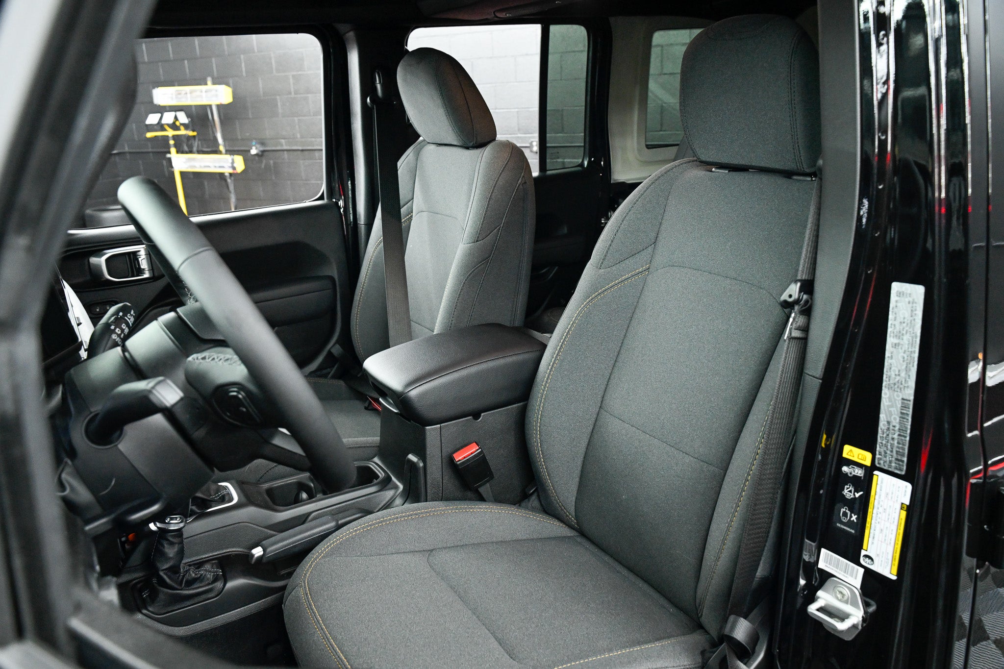 2026 Jeep WRANGLER Base Camp 204106