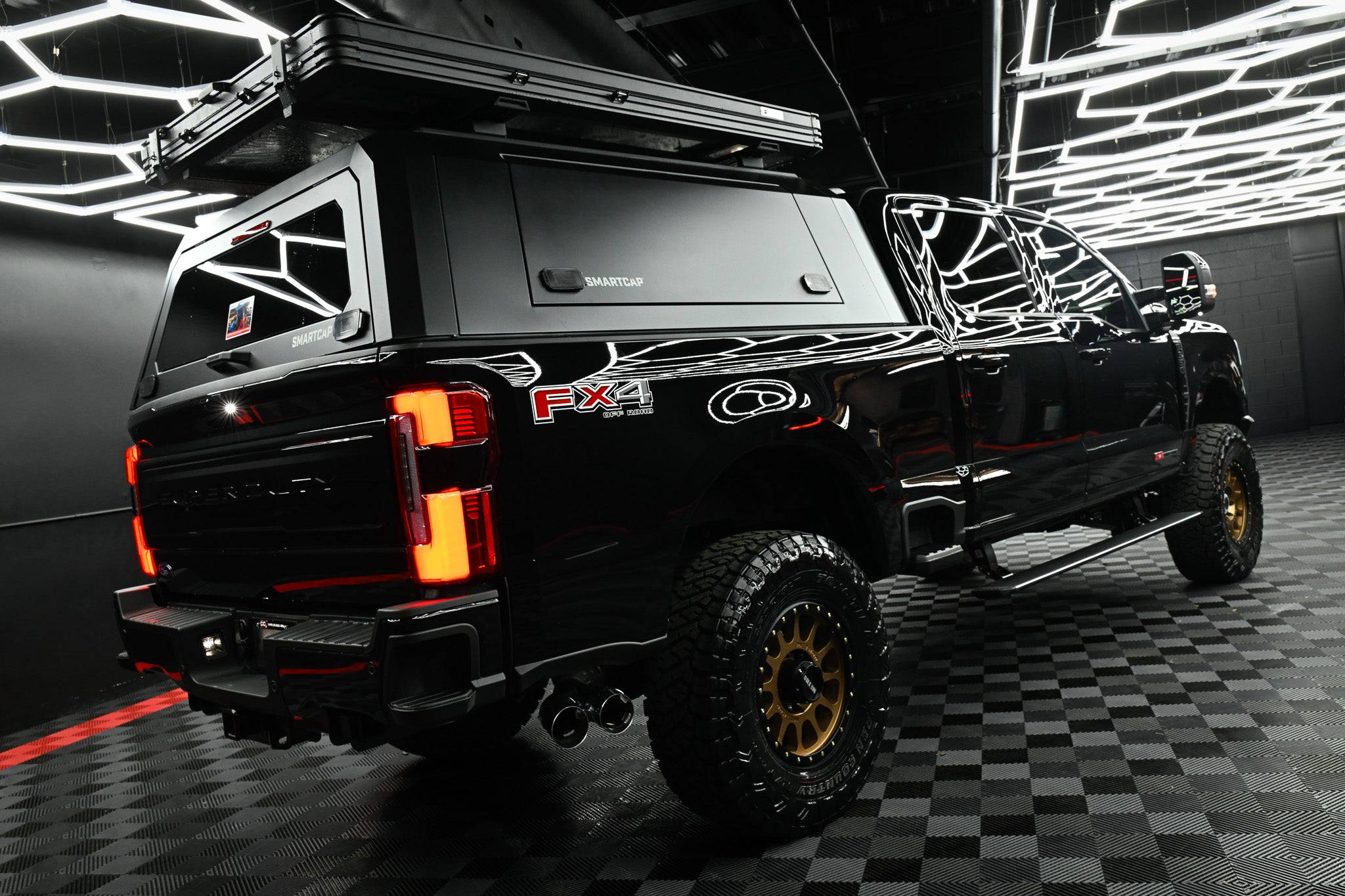2026 Ford F-350 Platinum OVERLAND Edition
