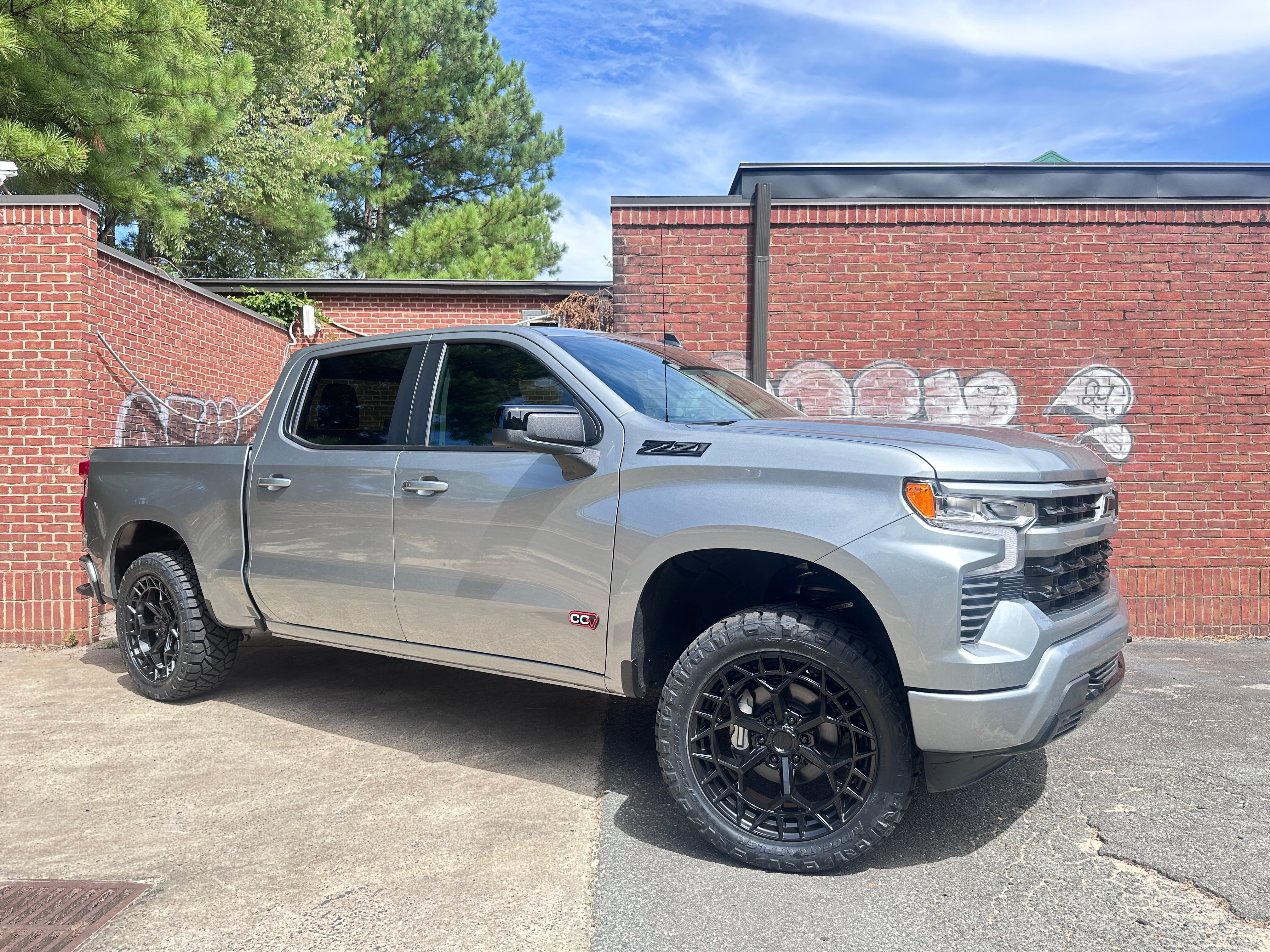 2025 Chevrolet Silverado 1500 RST