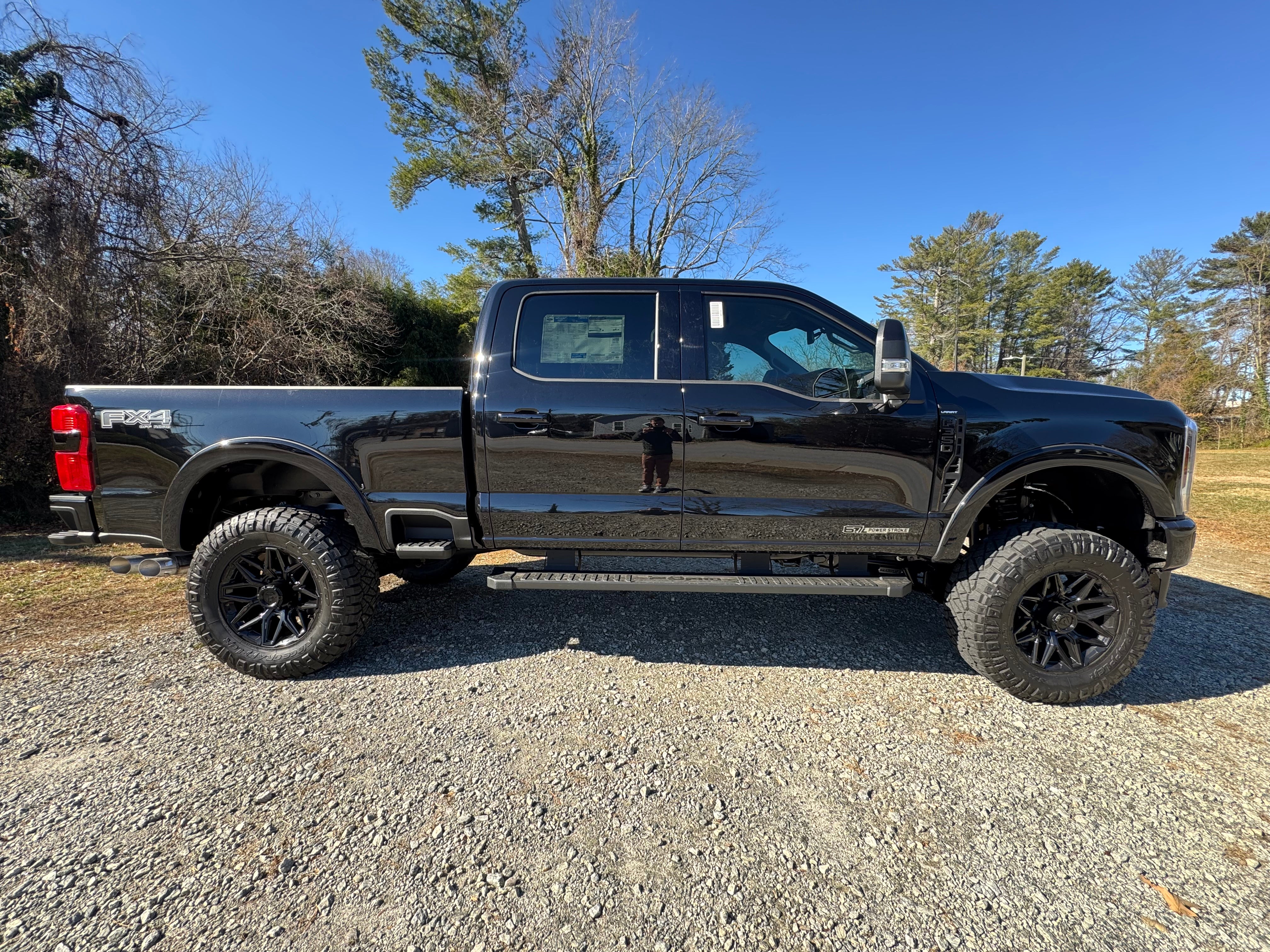 2026 Ford Super Duty F-350® Lariat®