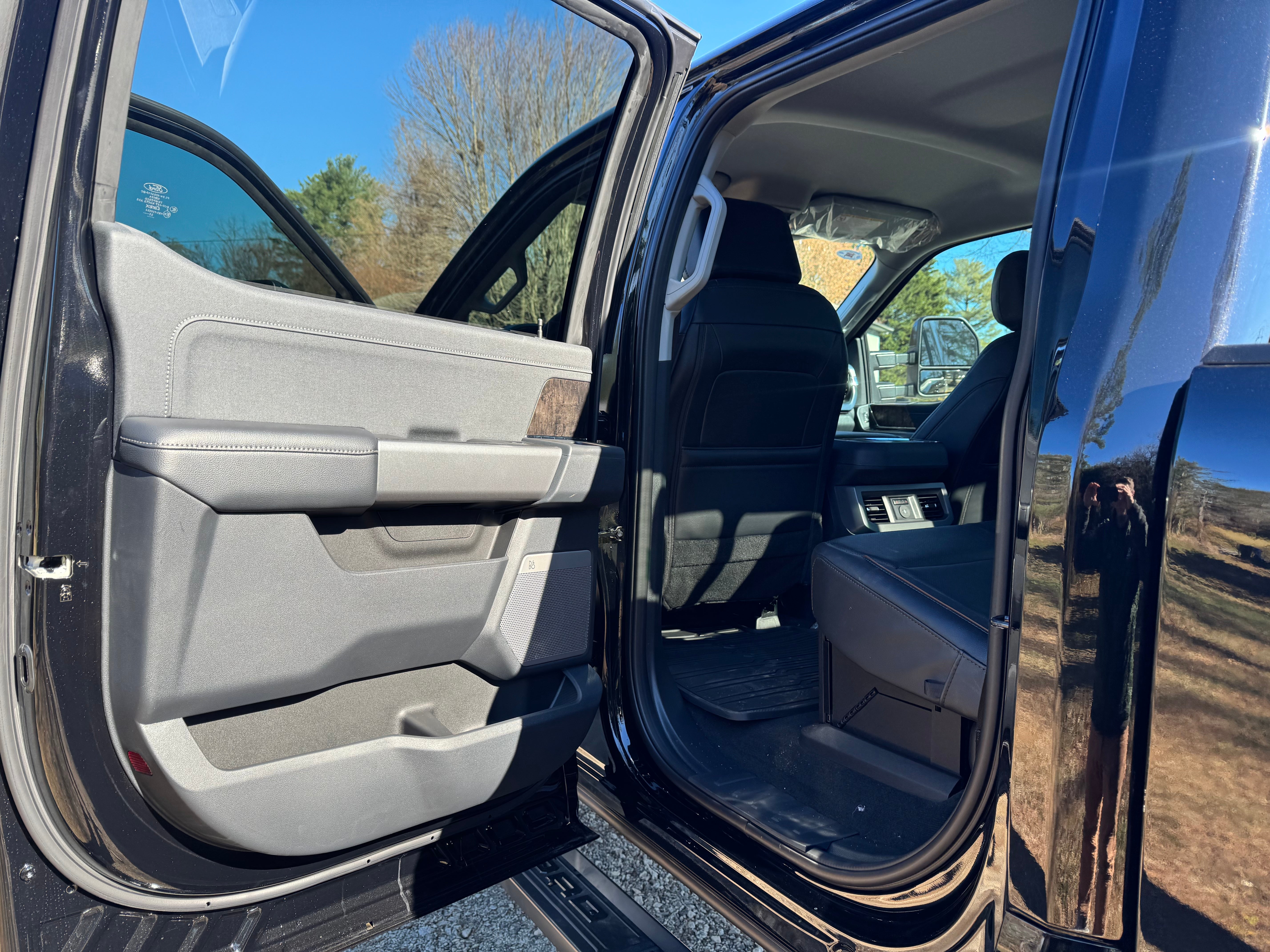 2026 Ford Super Duty F-350® Lariat®