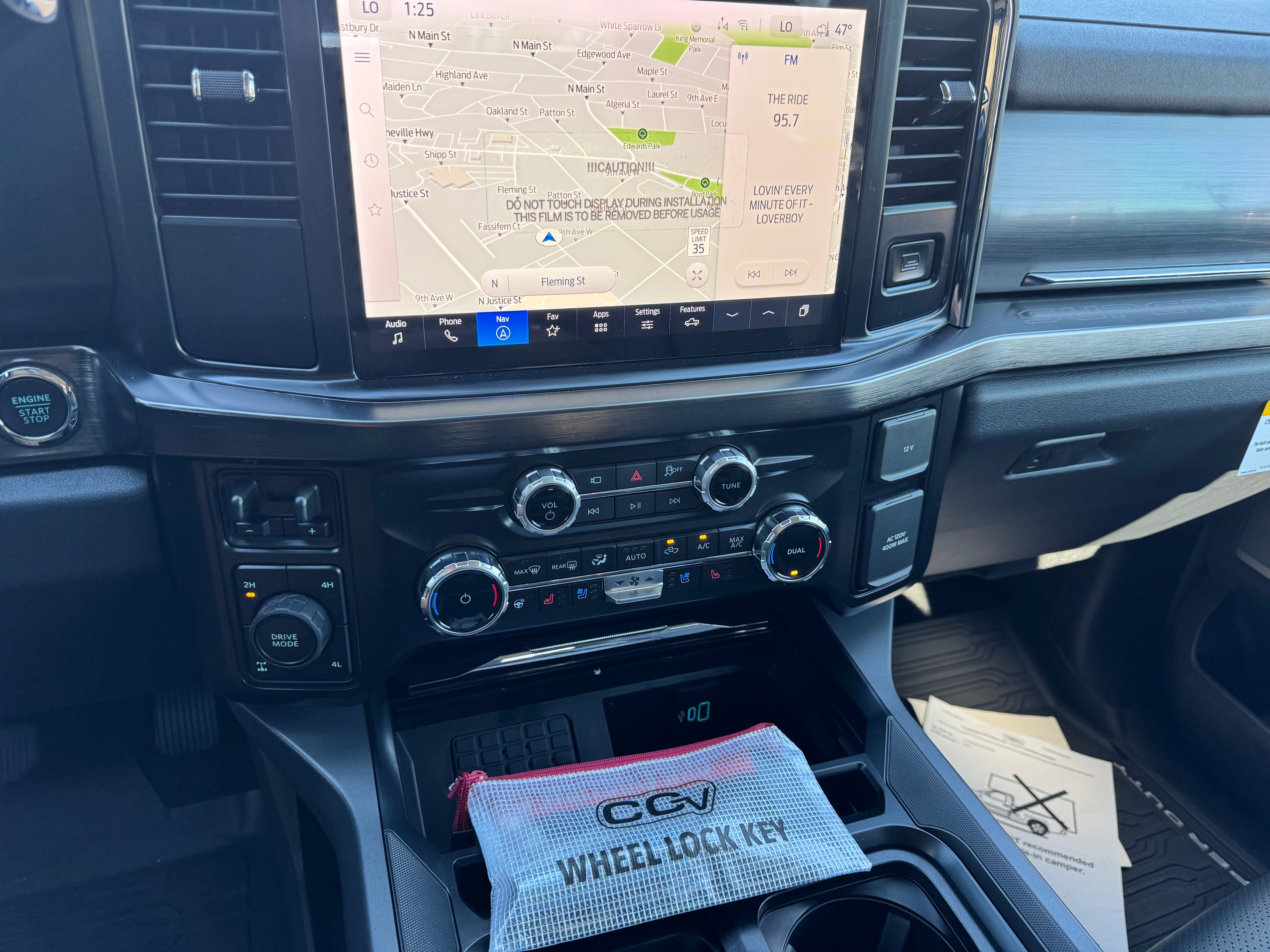 2026 Ford Super Duty F-350® Lariat®