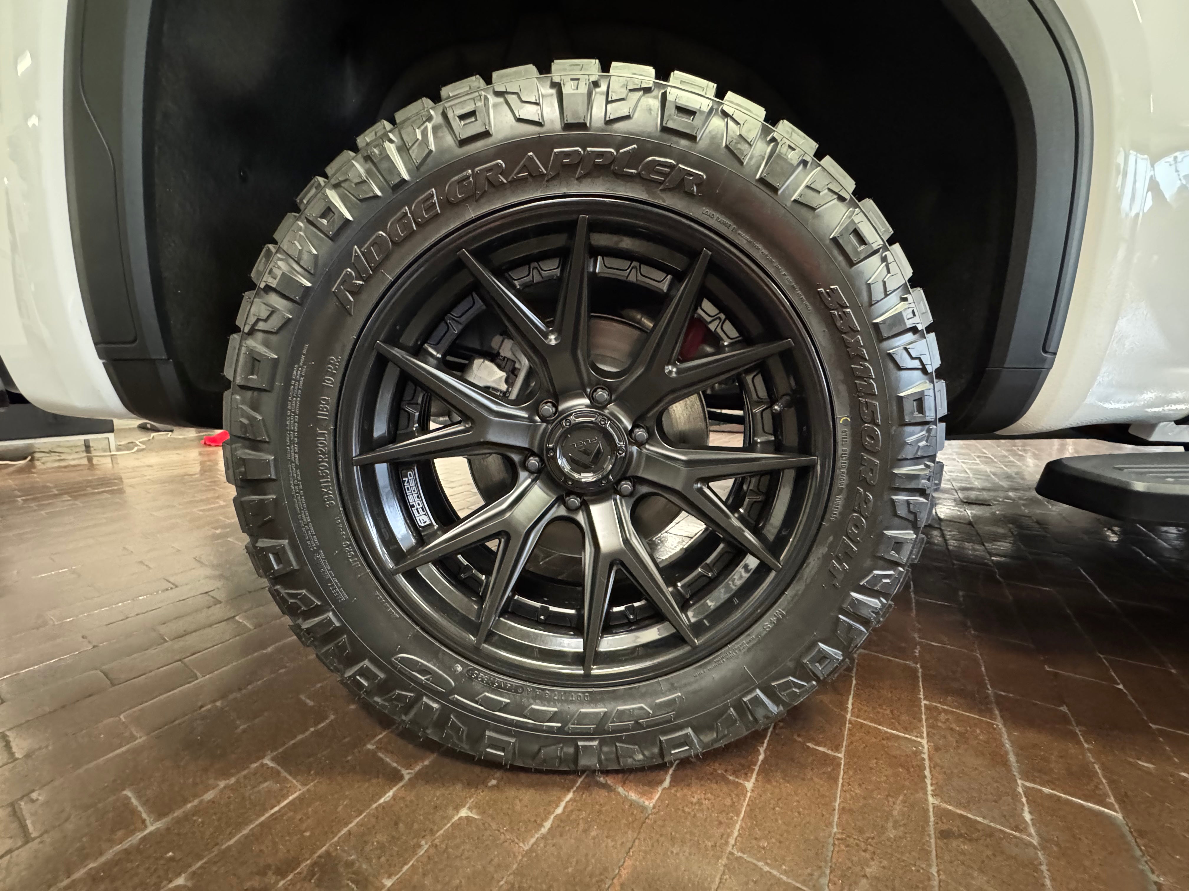 New 2026 GMC Sierra 1500 SLT