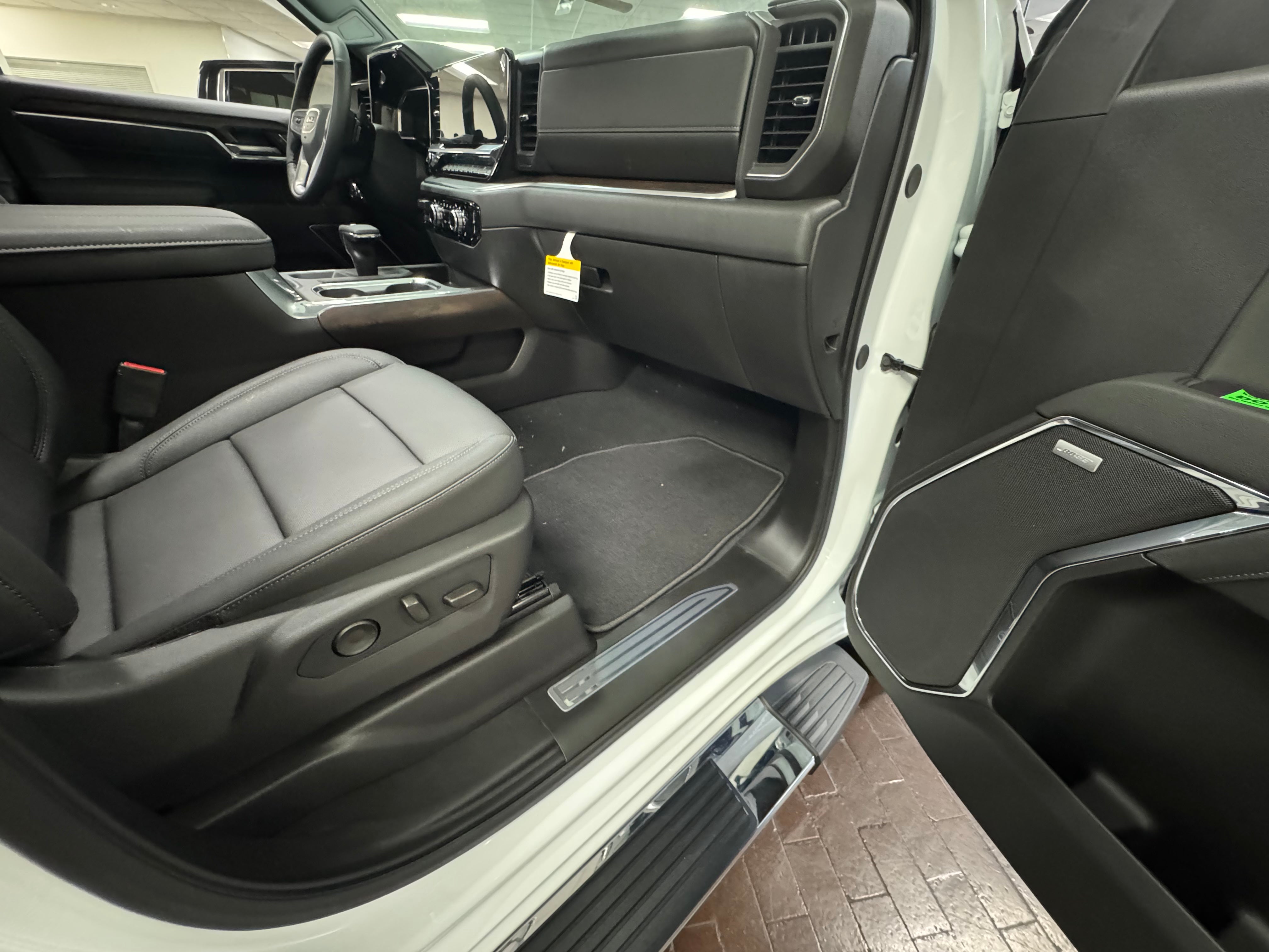 New 2026 GMC Sierra 1500 SLT