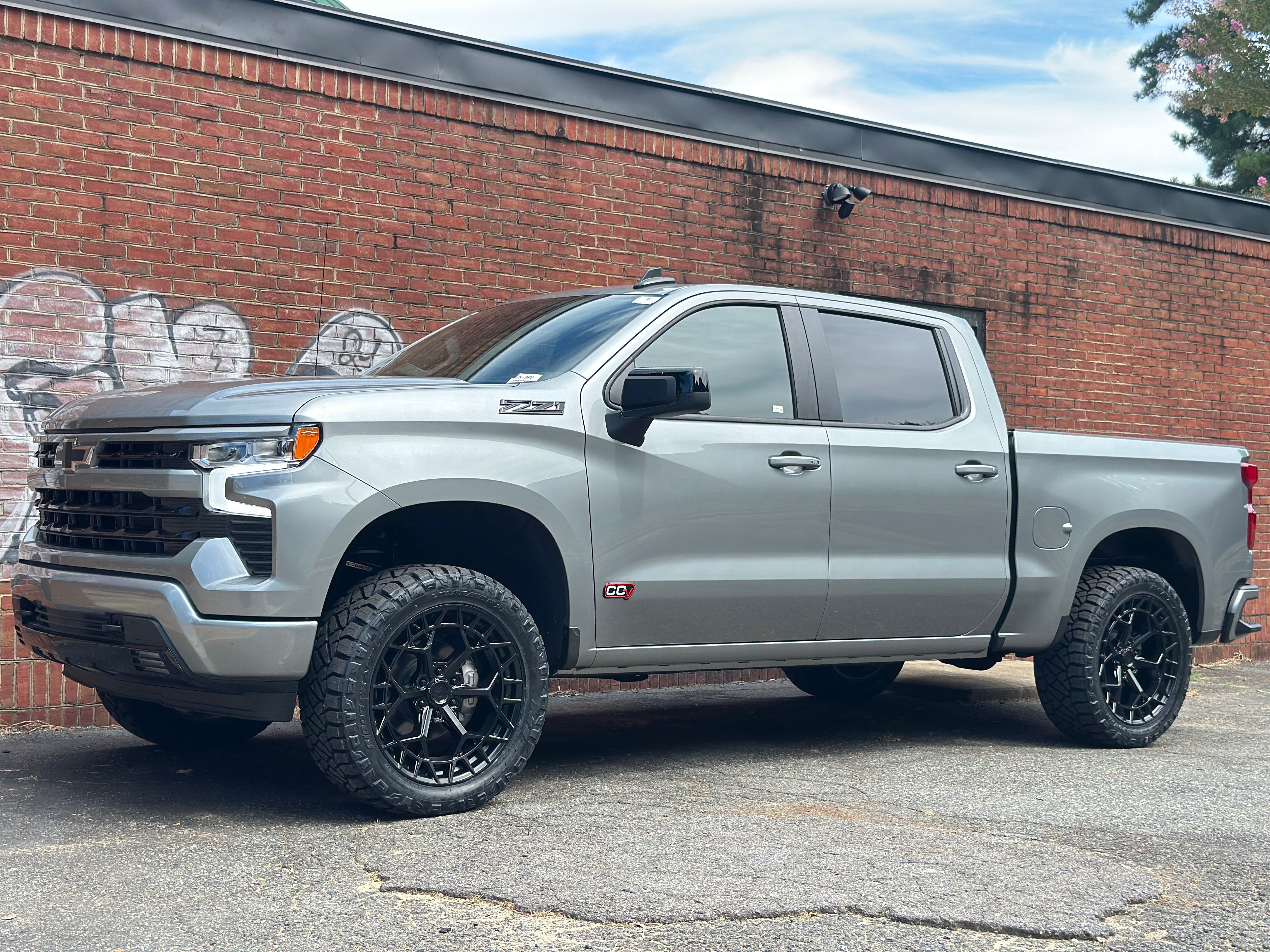 2025 Chevrolet Silverado 1500 RST