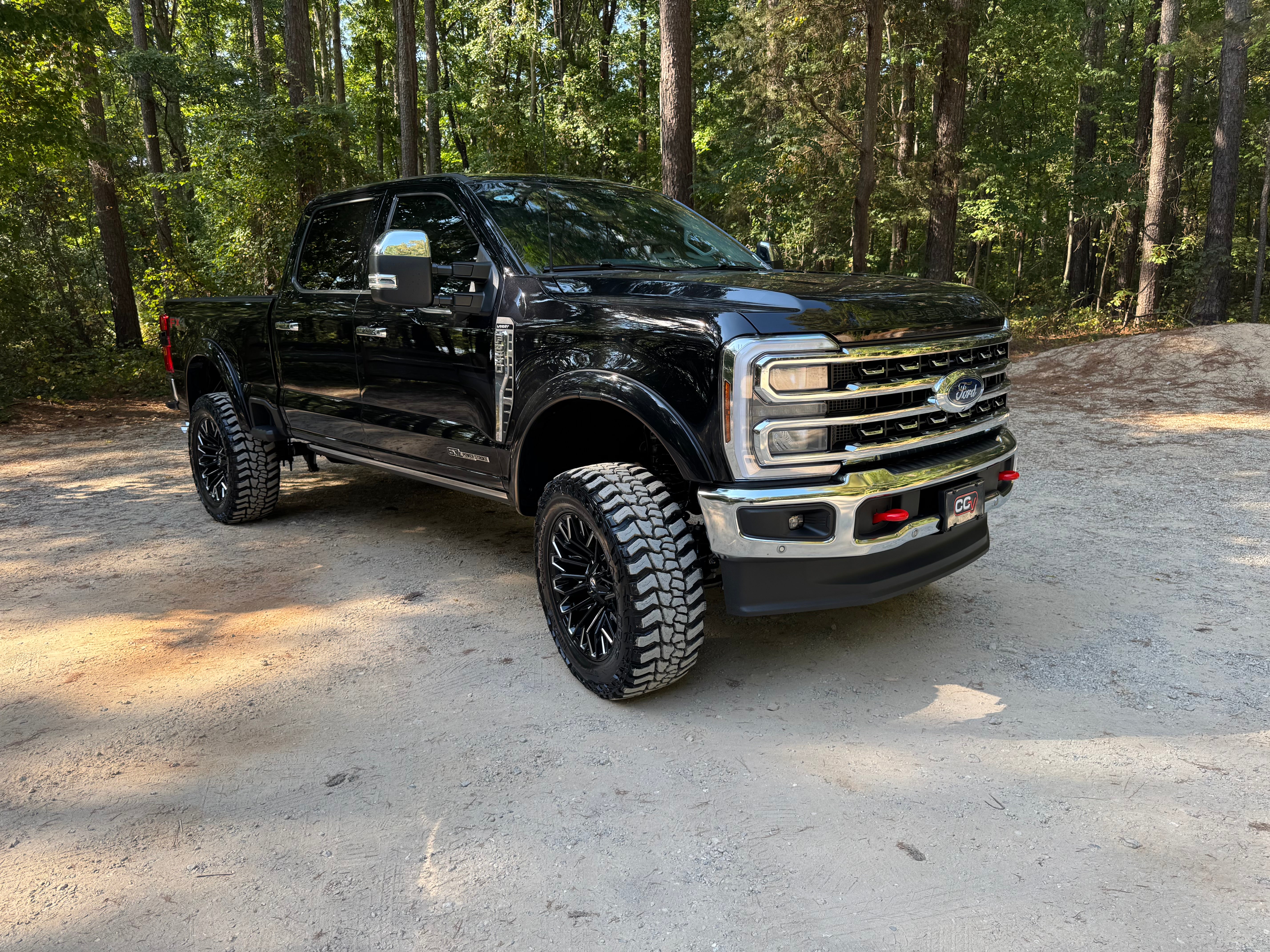 2025 Ford F-250 Lariat FX4