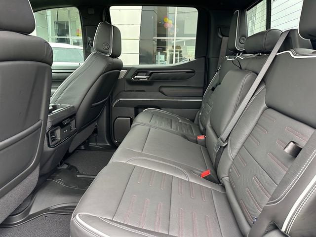 2025 GMC Sierra 1500 AT4X