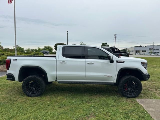 2025 GMC Sierra 1500 AT4X