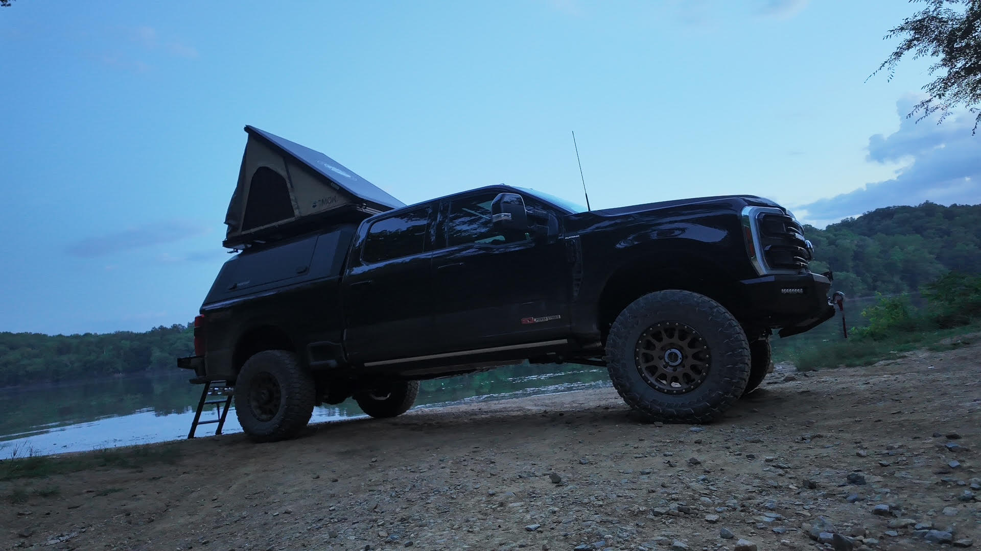 2026 Ford F-350 Platinum OVERLAND Edition