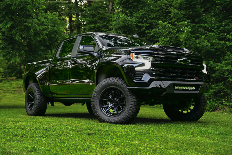 2024 Chevrolet Silverado 1500 LT Trail Boss DEMO- Current Mileage 11,510