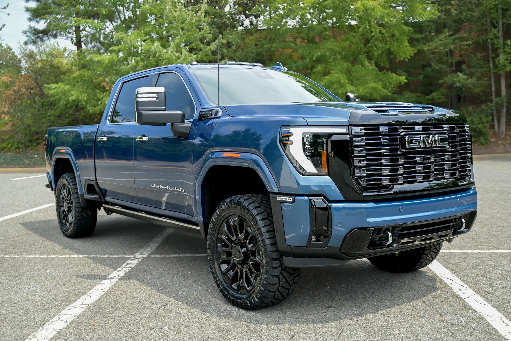 2026 GMC Sierra 2500HD Denali Ultimate- Blue