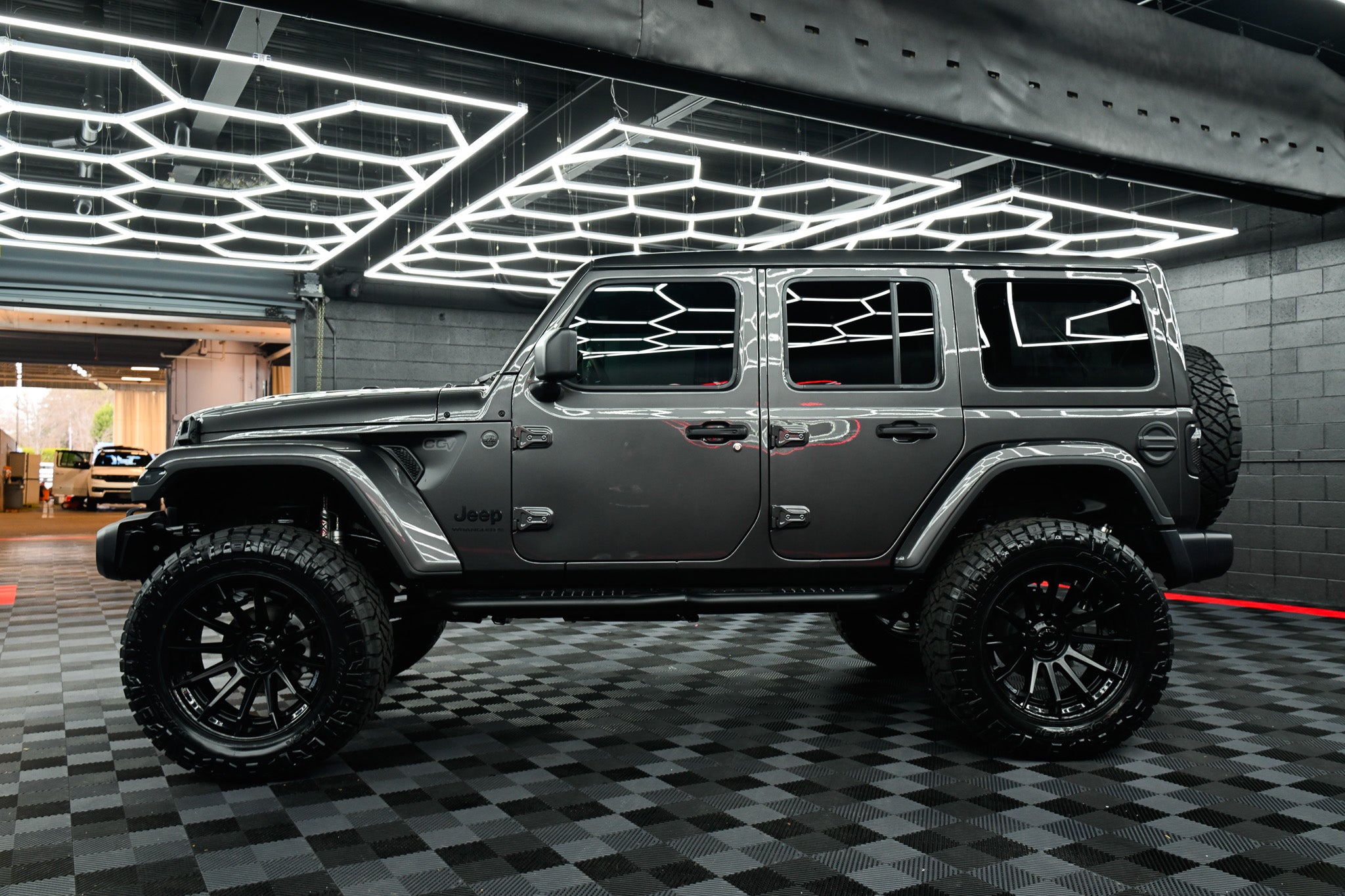2026 Jeep WRANGLER 4-DOOR SAHARA Up Town