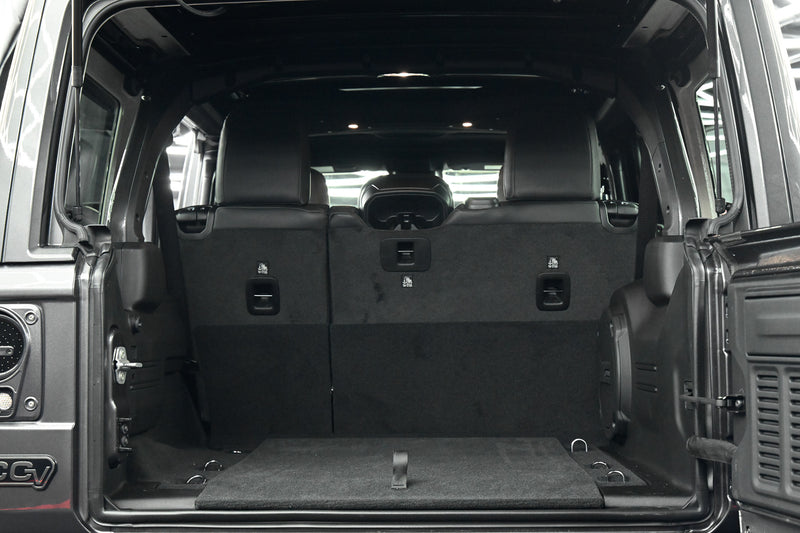 2026 Jeep WRANGLER 4-DOOR SAHARA Up Town