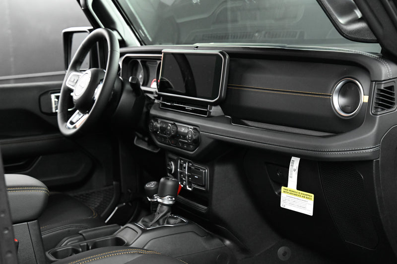 2026 Jeep WRANGLER 4-DOOR SAHARA Up Town