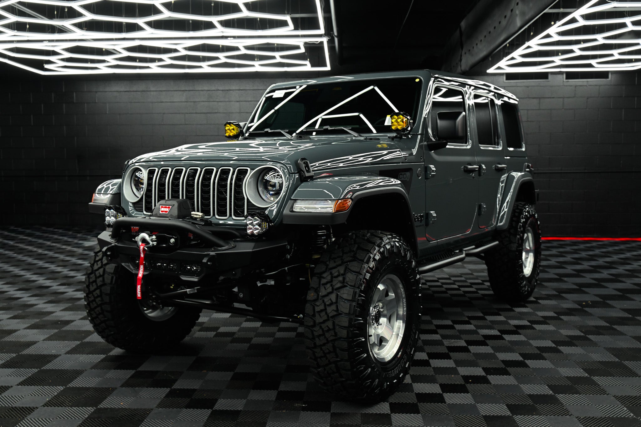 New 2026 Jeep WRANGLER 4-DOOR SAHARA Blue Ridge 220148