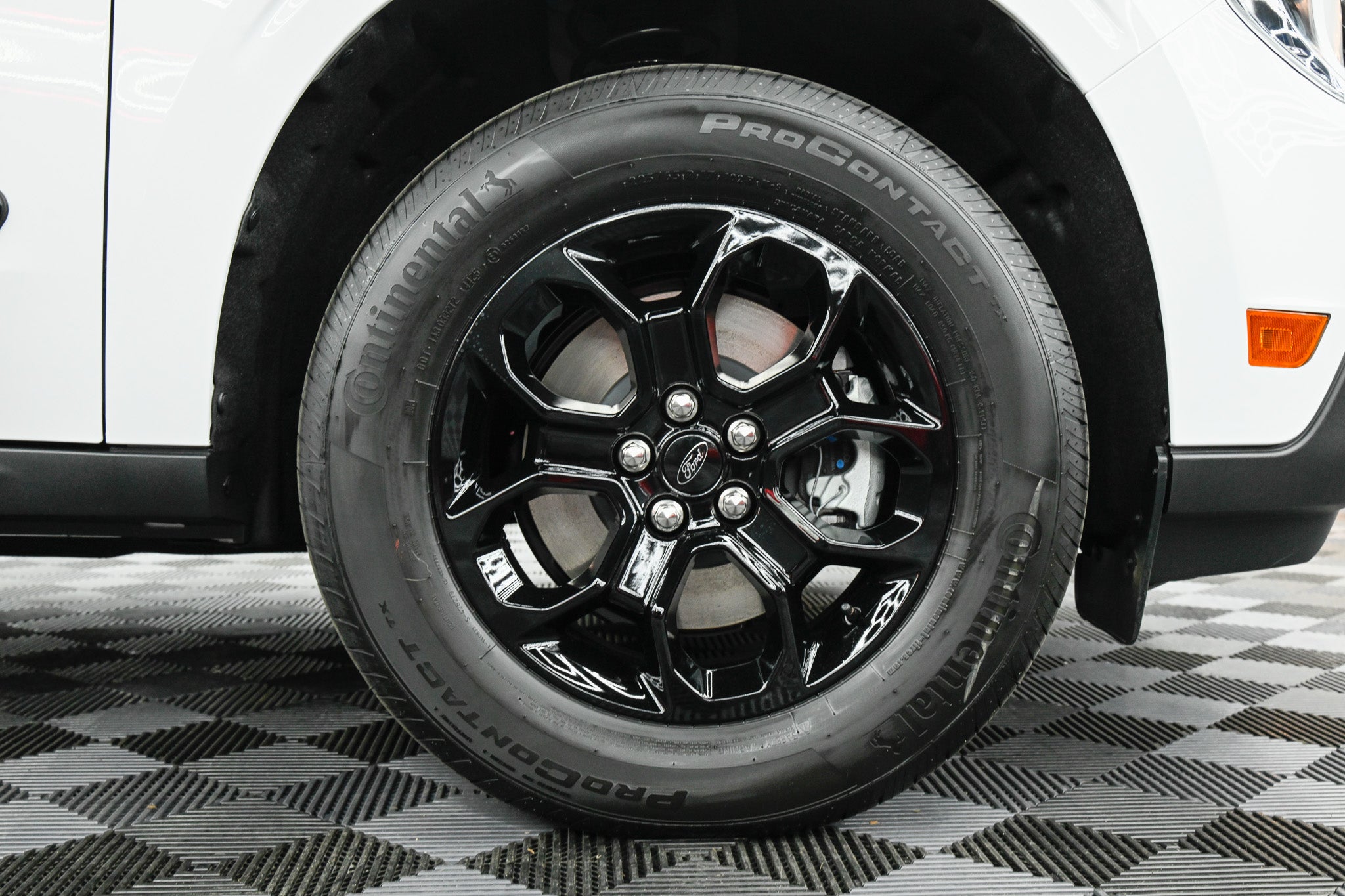 2026 Ford Maverick Midnight Package