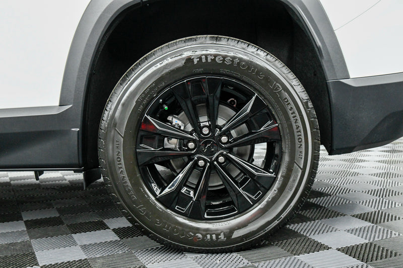 2026 Chevrolet Equinox LT Midnight Edition -White