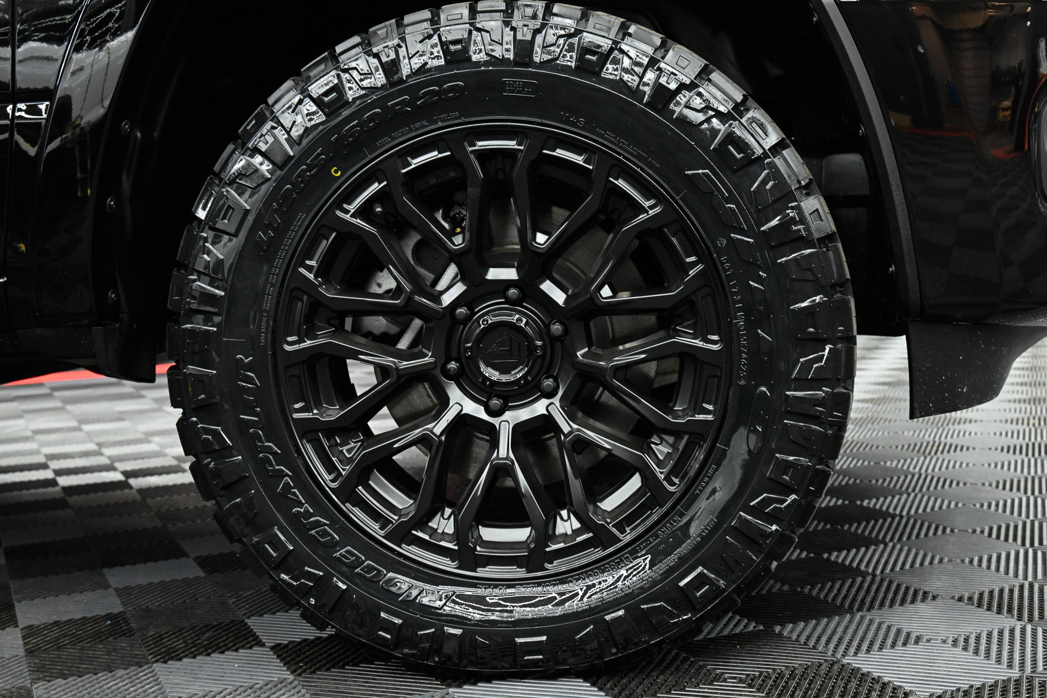 2026 RAM Big Horn- Black LKN